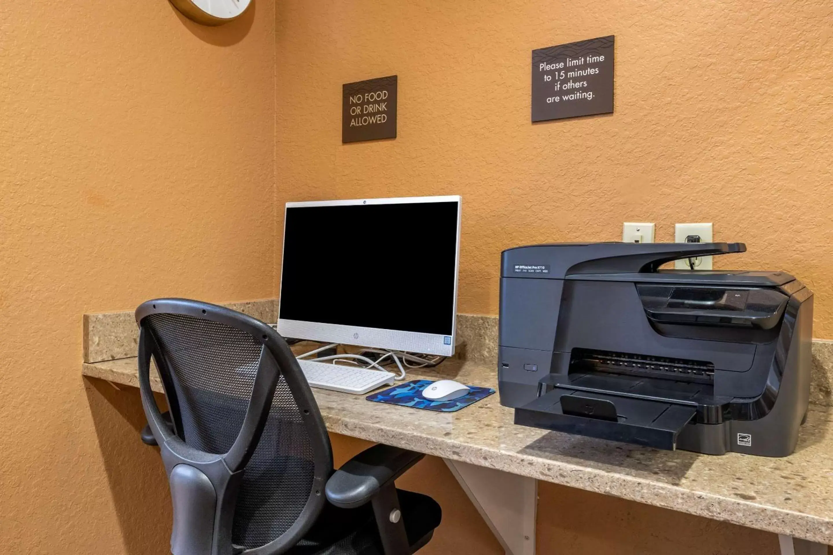 Business facilities, Business Area/Conference Room in Comfort Inn & Suites Orlando North