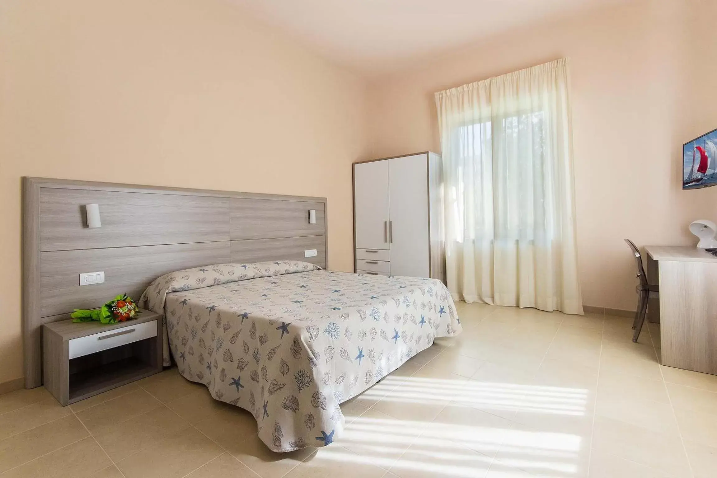 Photo of the whole room, Bed in Hotel Villa San Giuseppe