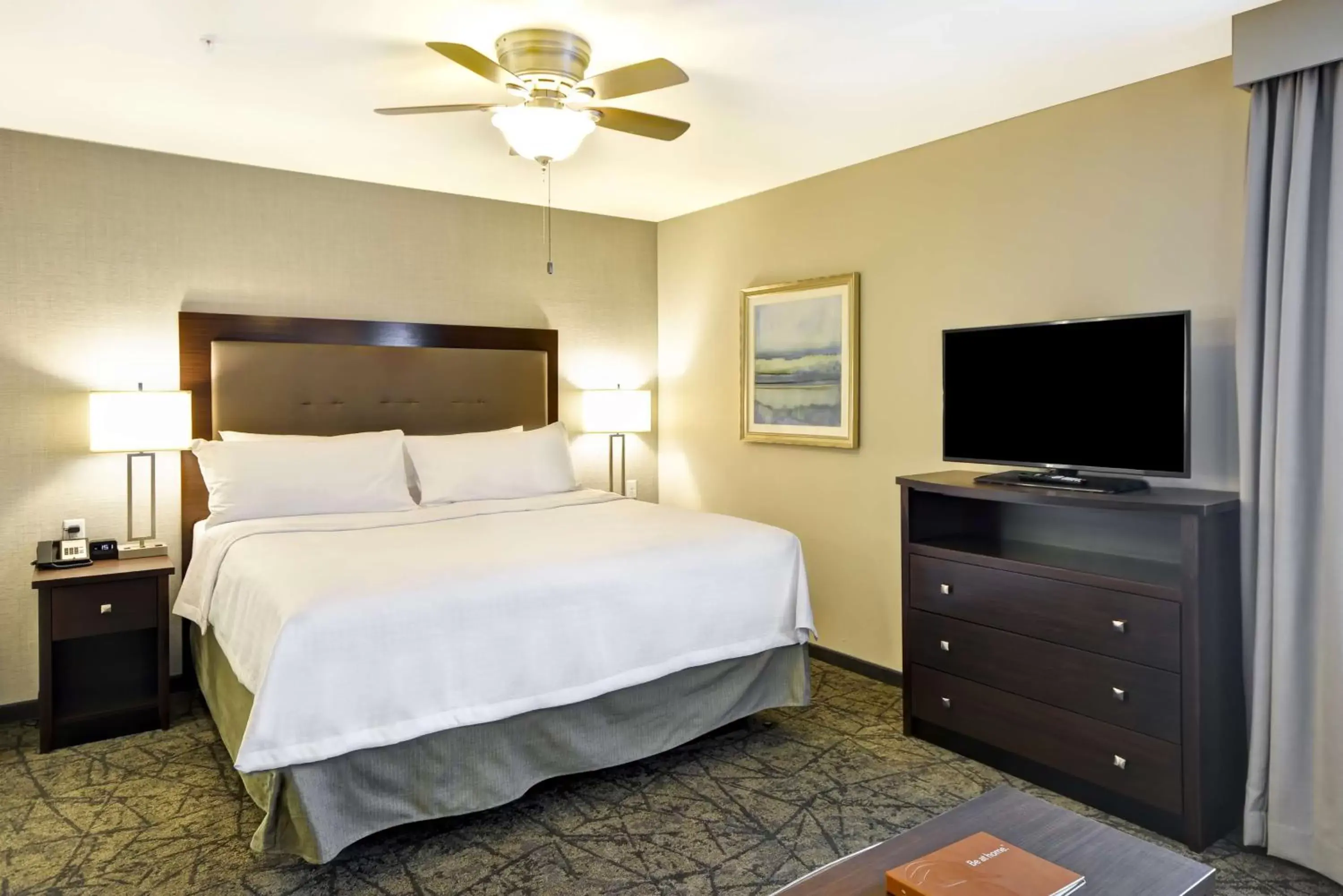 Bedroom, Bed in Homewood Suites By Hilton Phoenix Tempe Asu Area