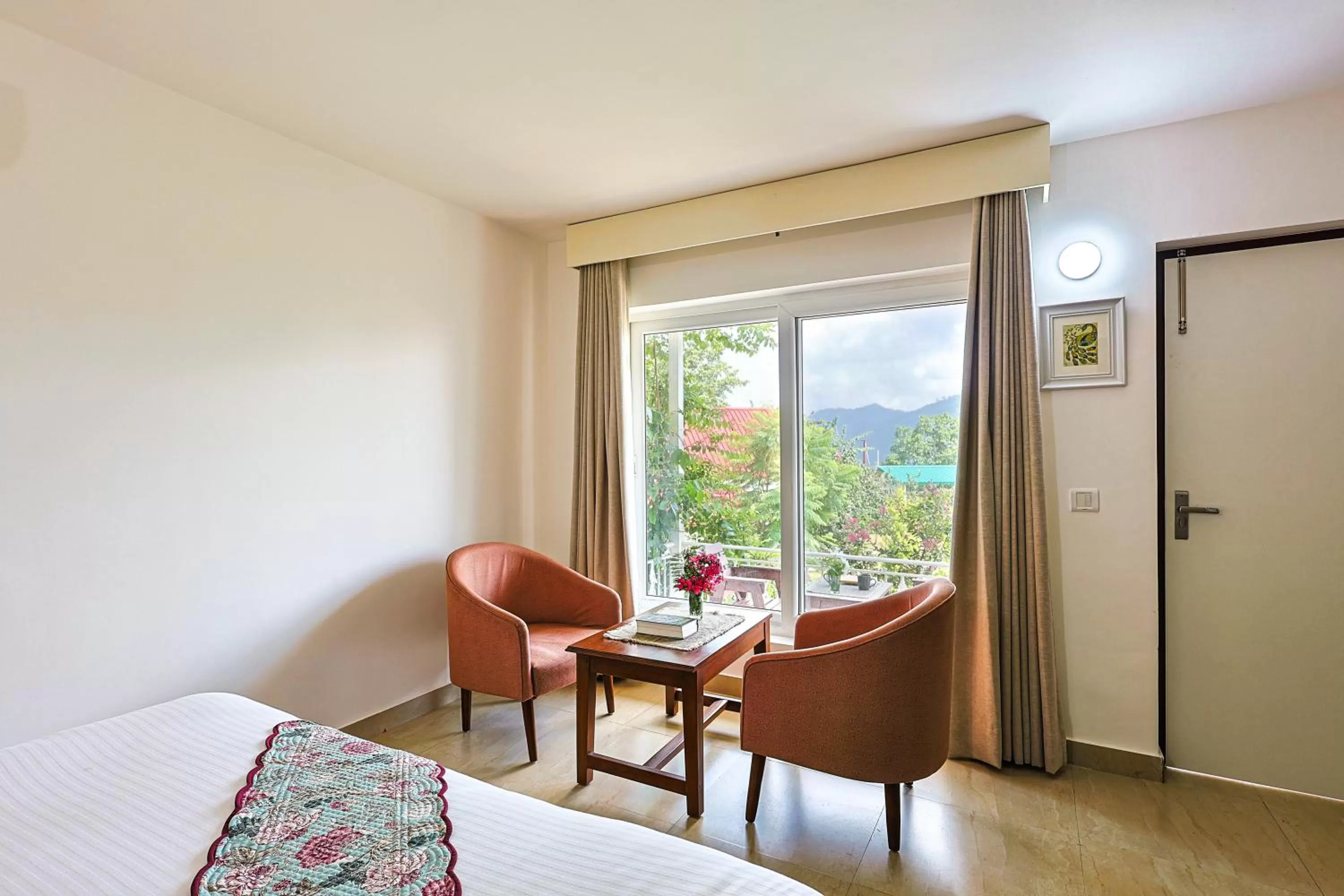 Garden view, Bed in Neer Ganga Resorts