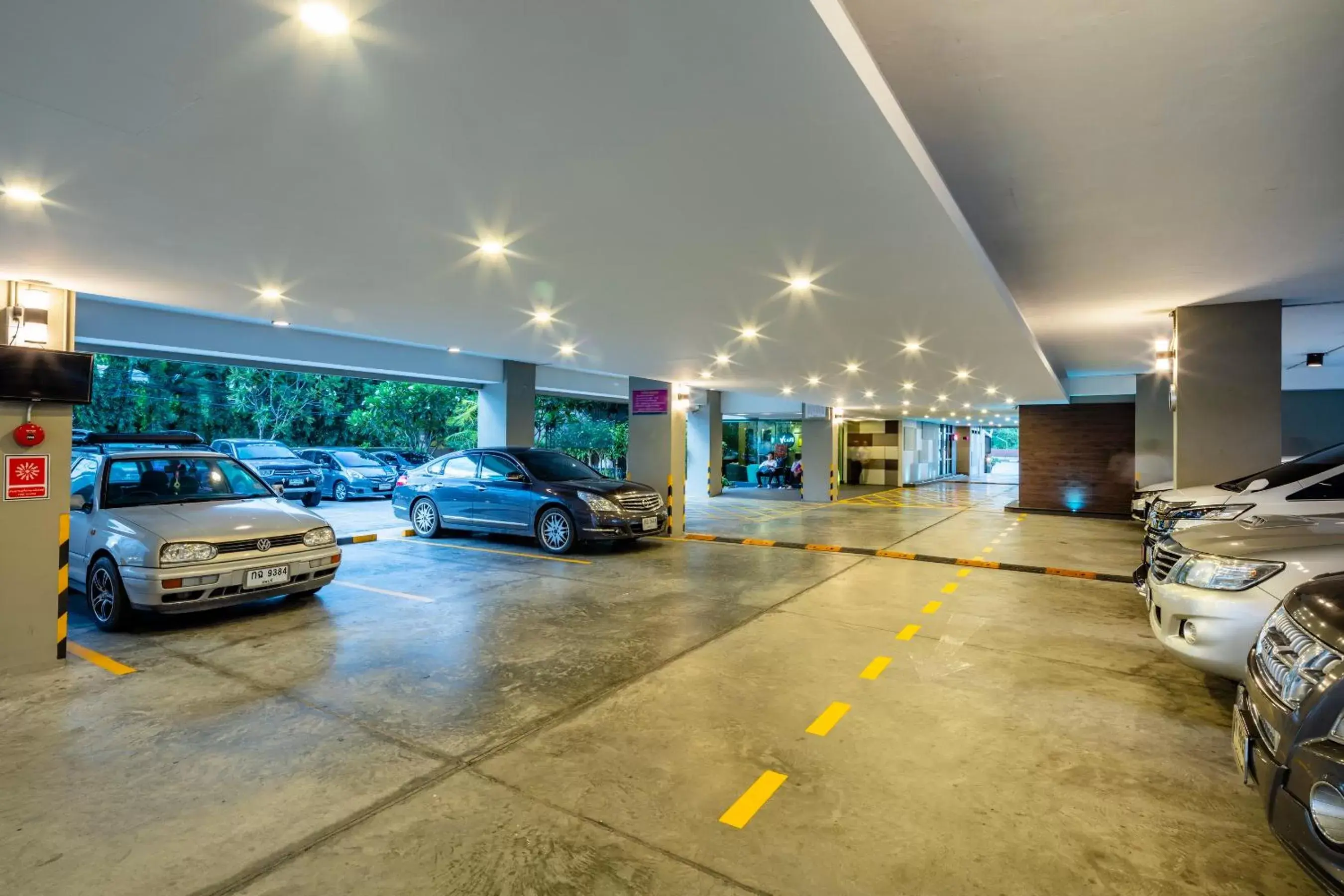Area and facilities in Livotel Hotel Kaset Nawamin Bangkok