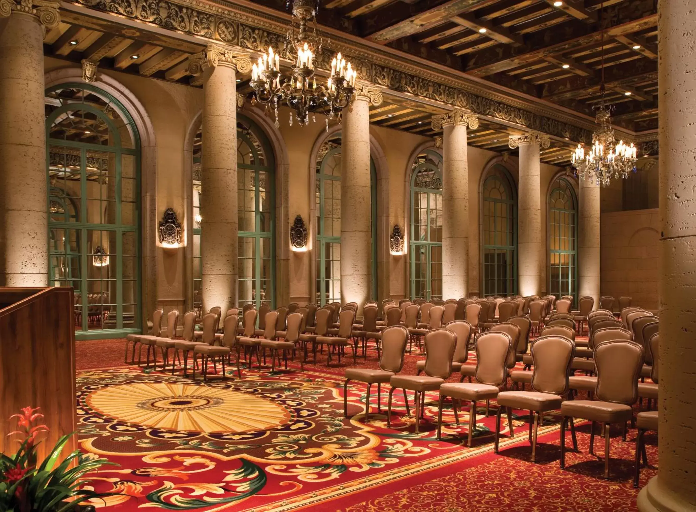 Business facilities in The Biltmore Los Angeles