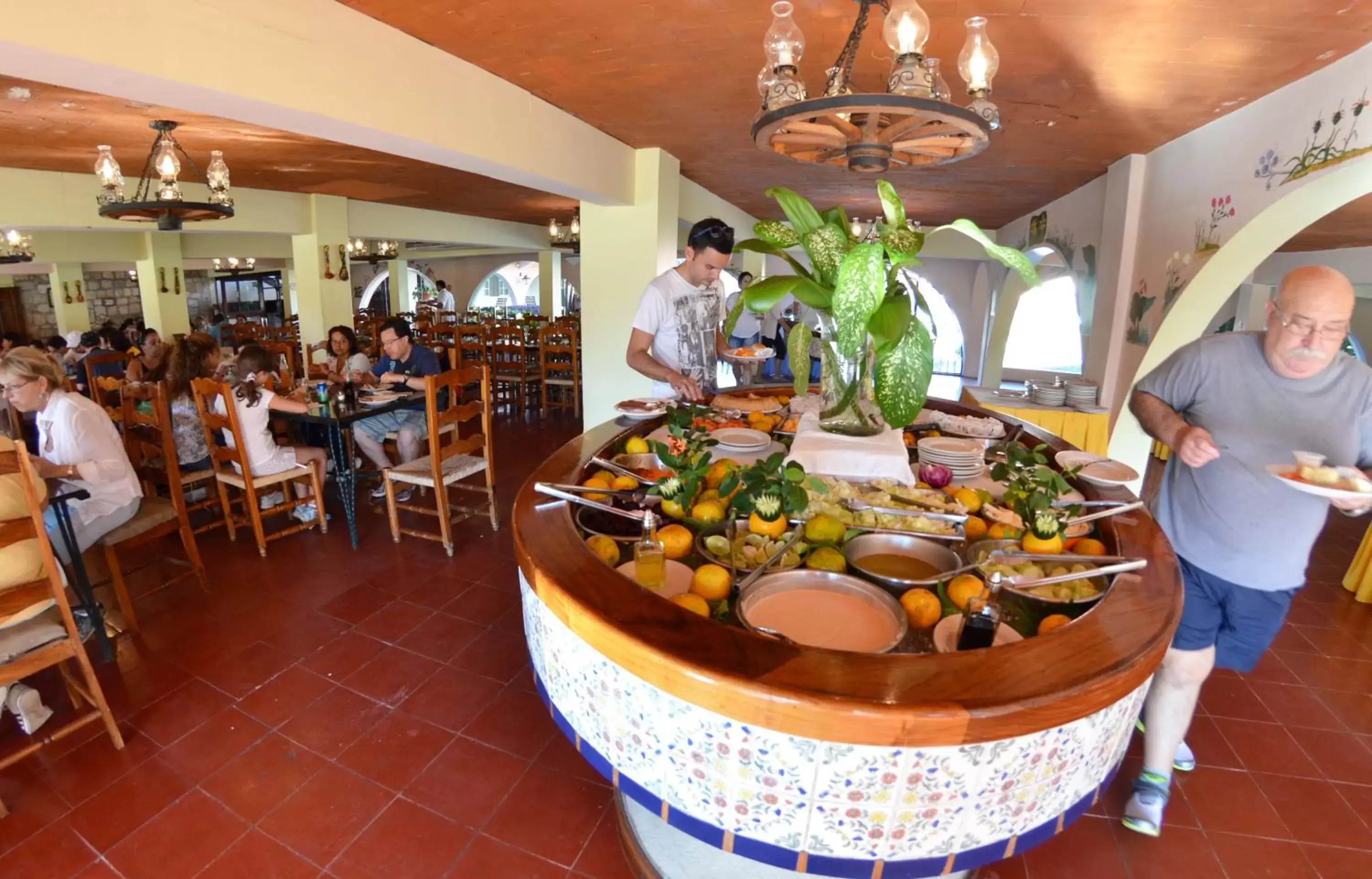 Restaurant/places to eat in Hotel Chichen Itza Restaurant/places to eat in Hotel Chichen Itza