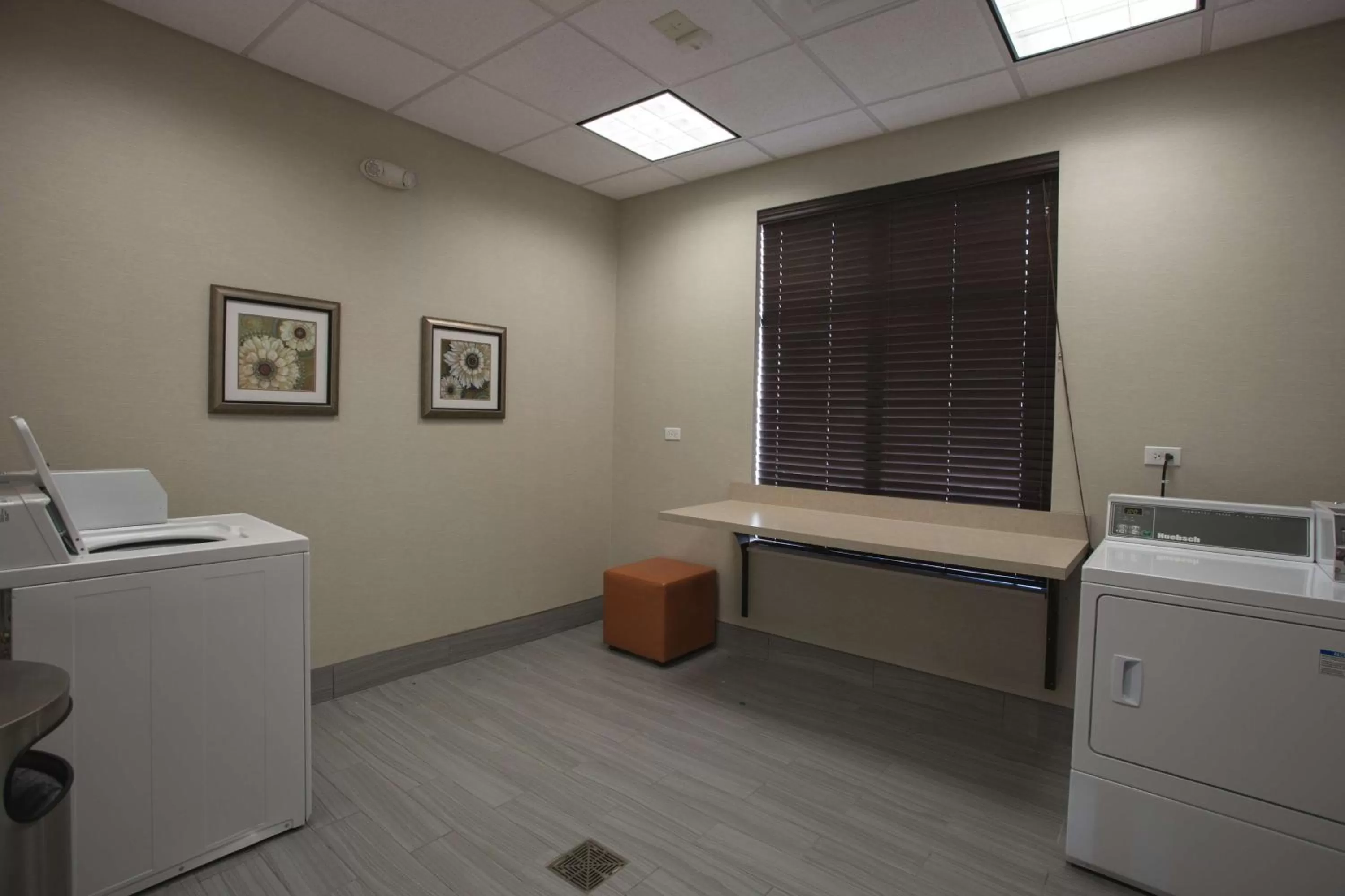 Property building in Hilton Garden Inn Bolingbrook I-55