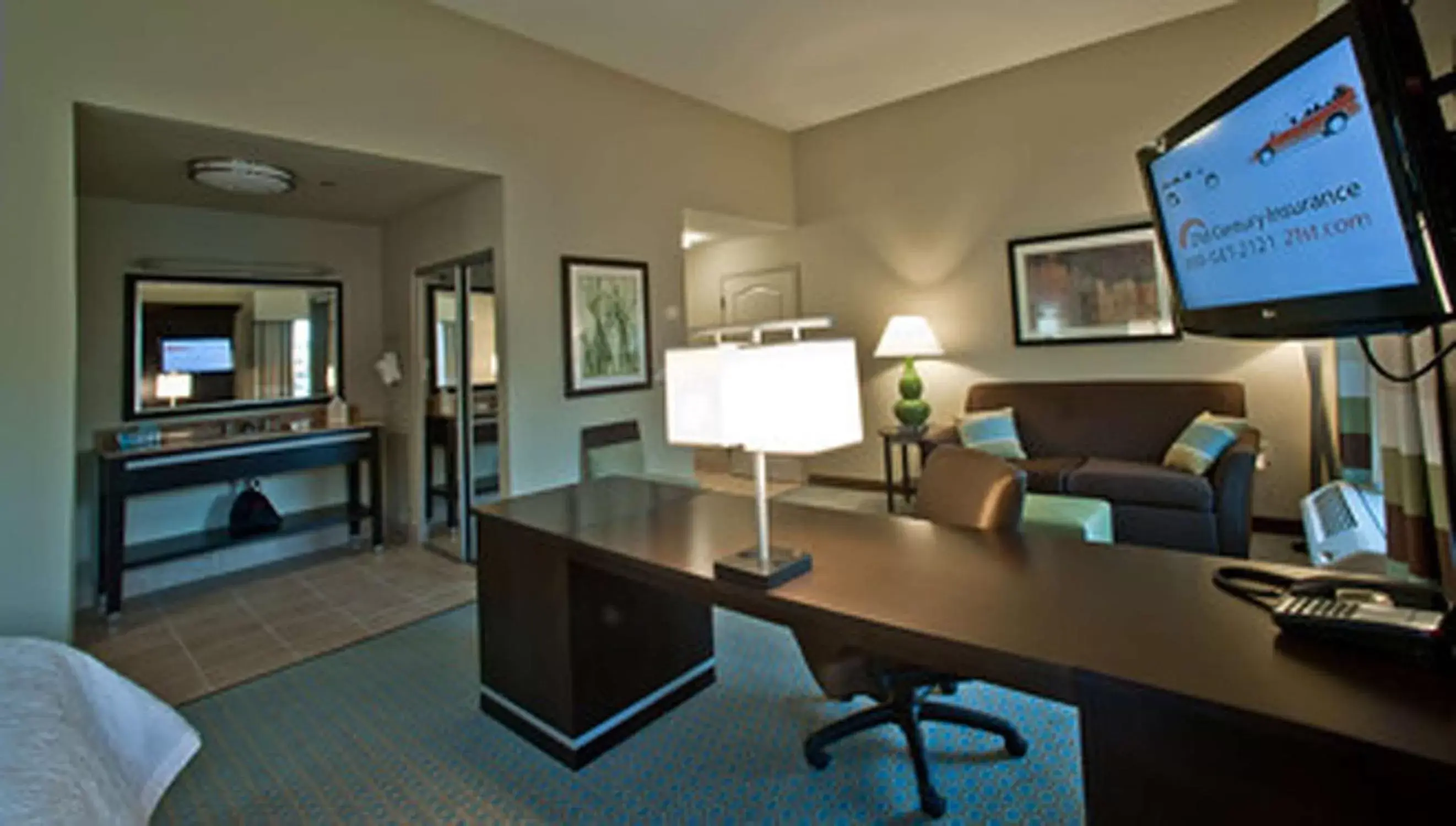 Living room in Hampton Inn & Suites Denison
