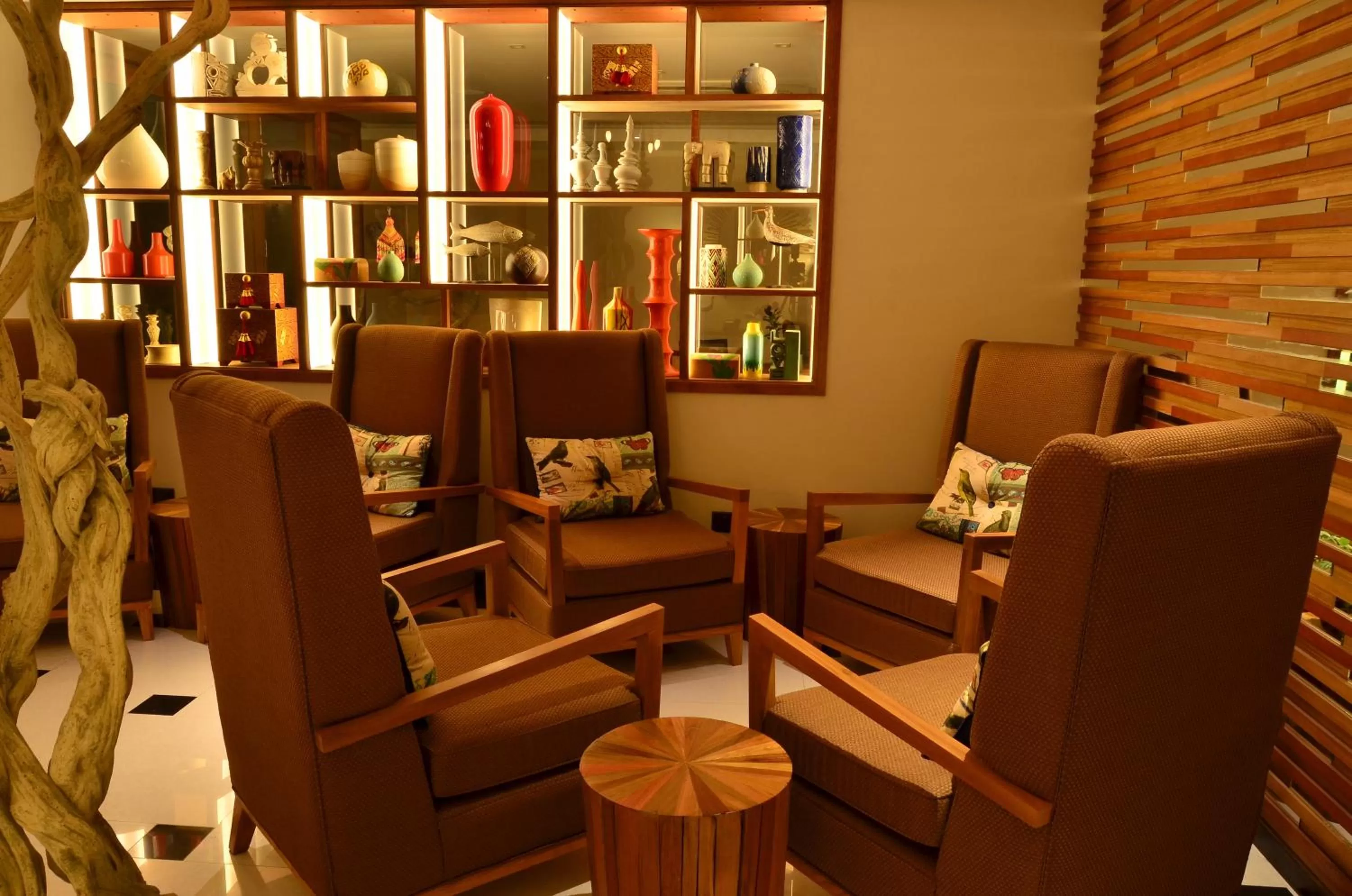 Lobby or reception in The Somerset Hotel