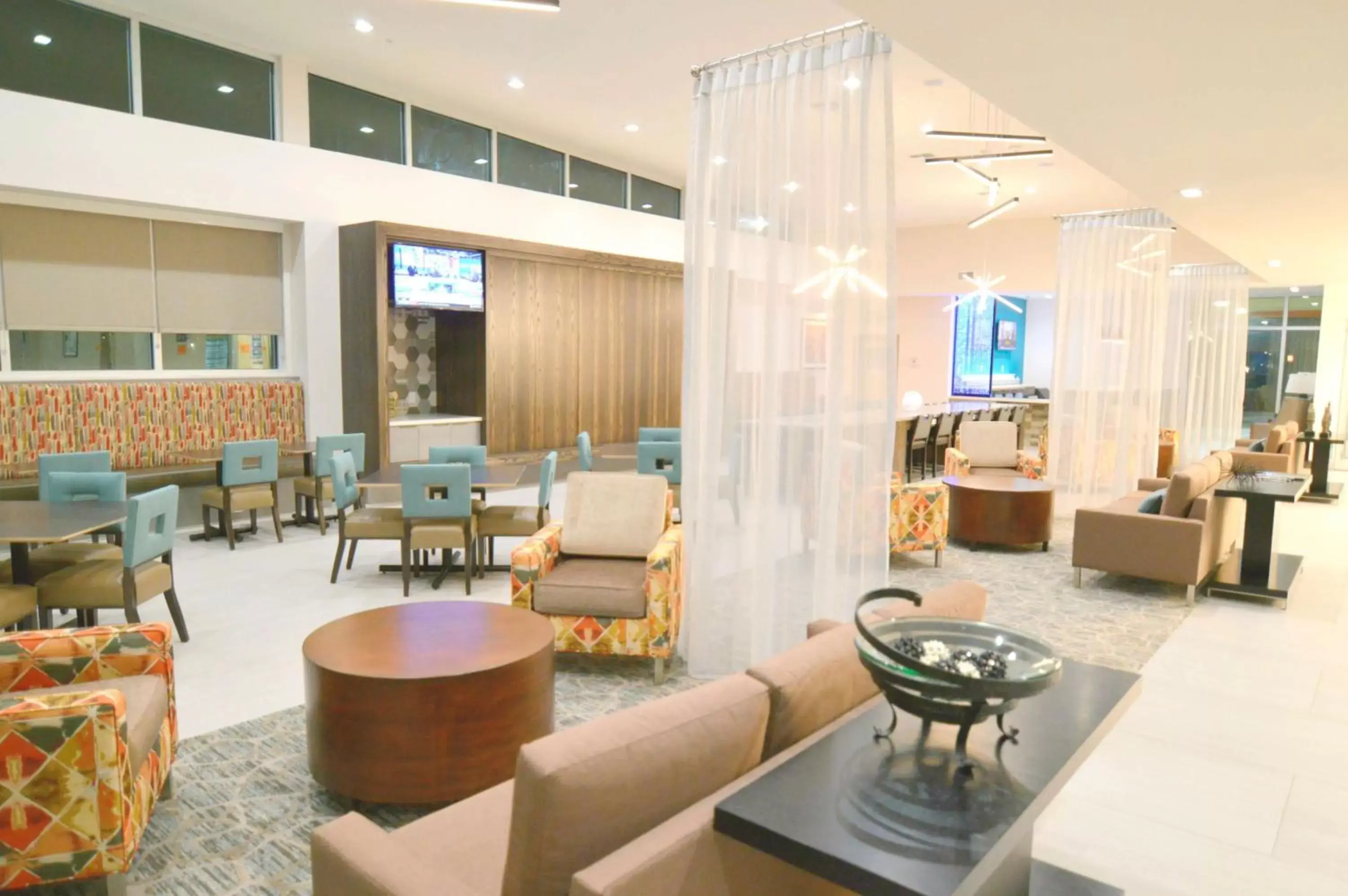 Lobby or reception, Lounge/Bar in Best Western Executive Residency IH-37 Corpus Christi