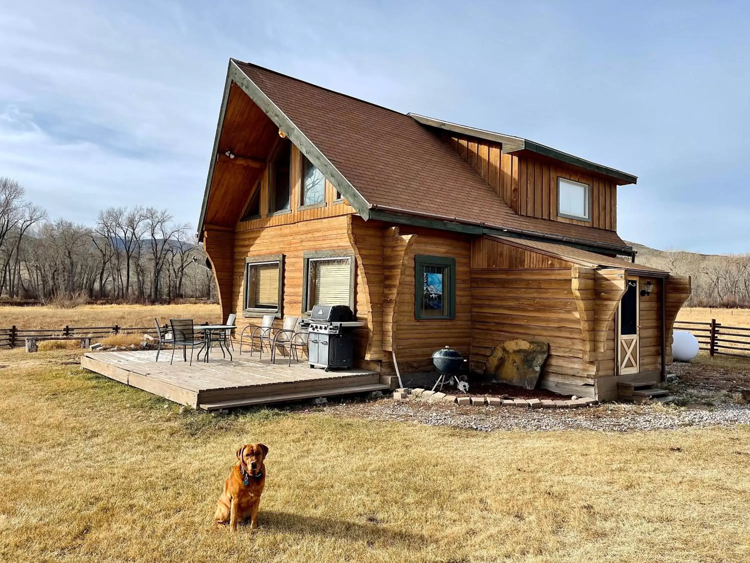 Property Building in Sportsman Lodge Melrose MT