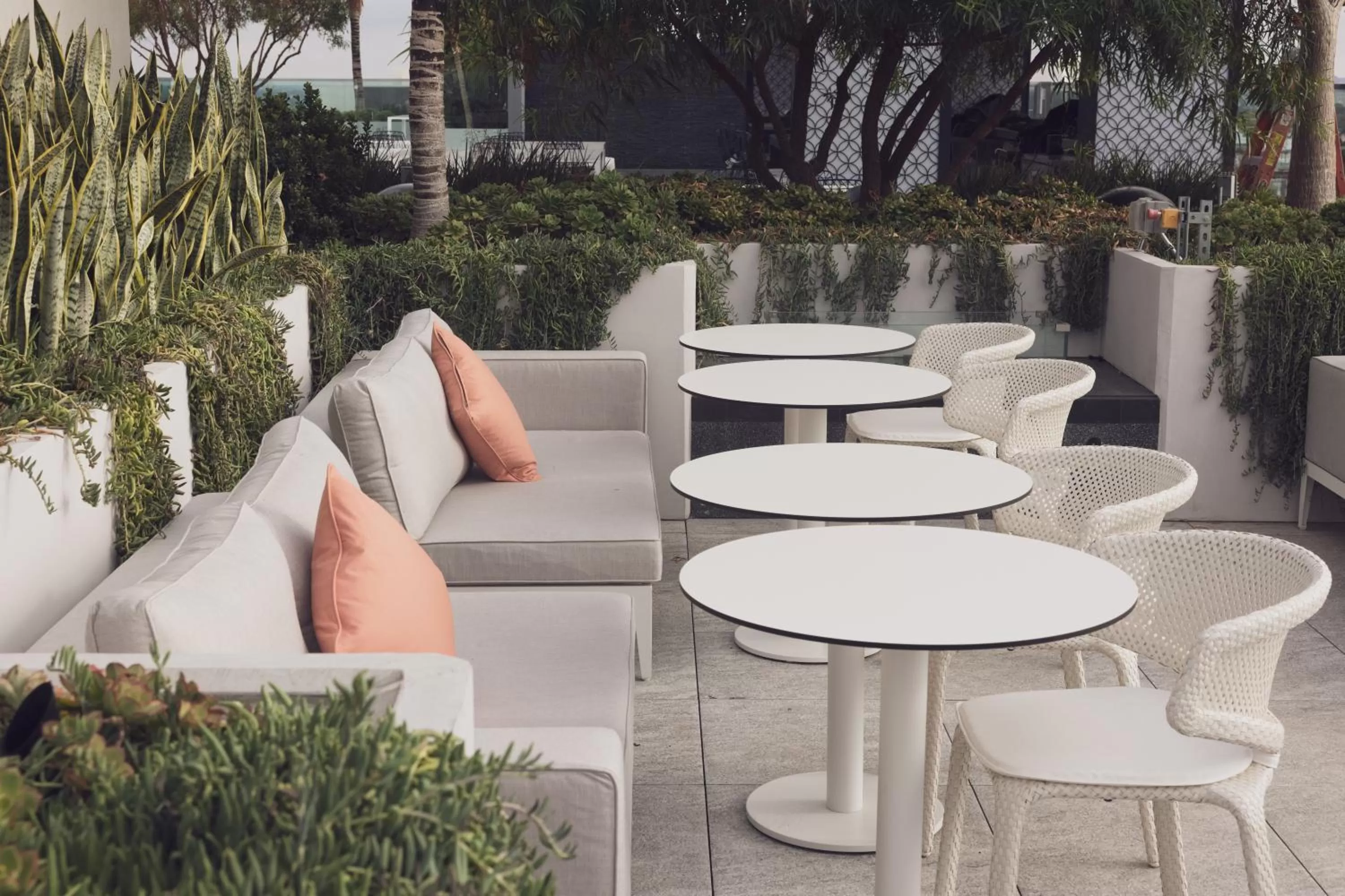 Lounge or bar in The Godfrey Hotel Hollywood