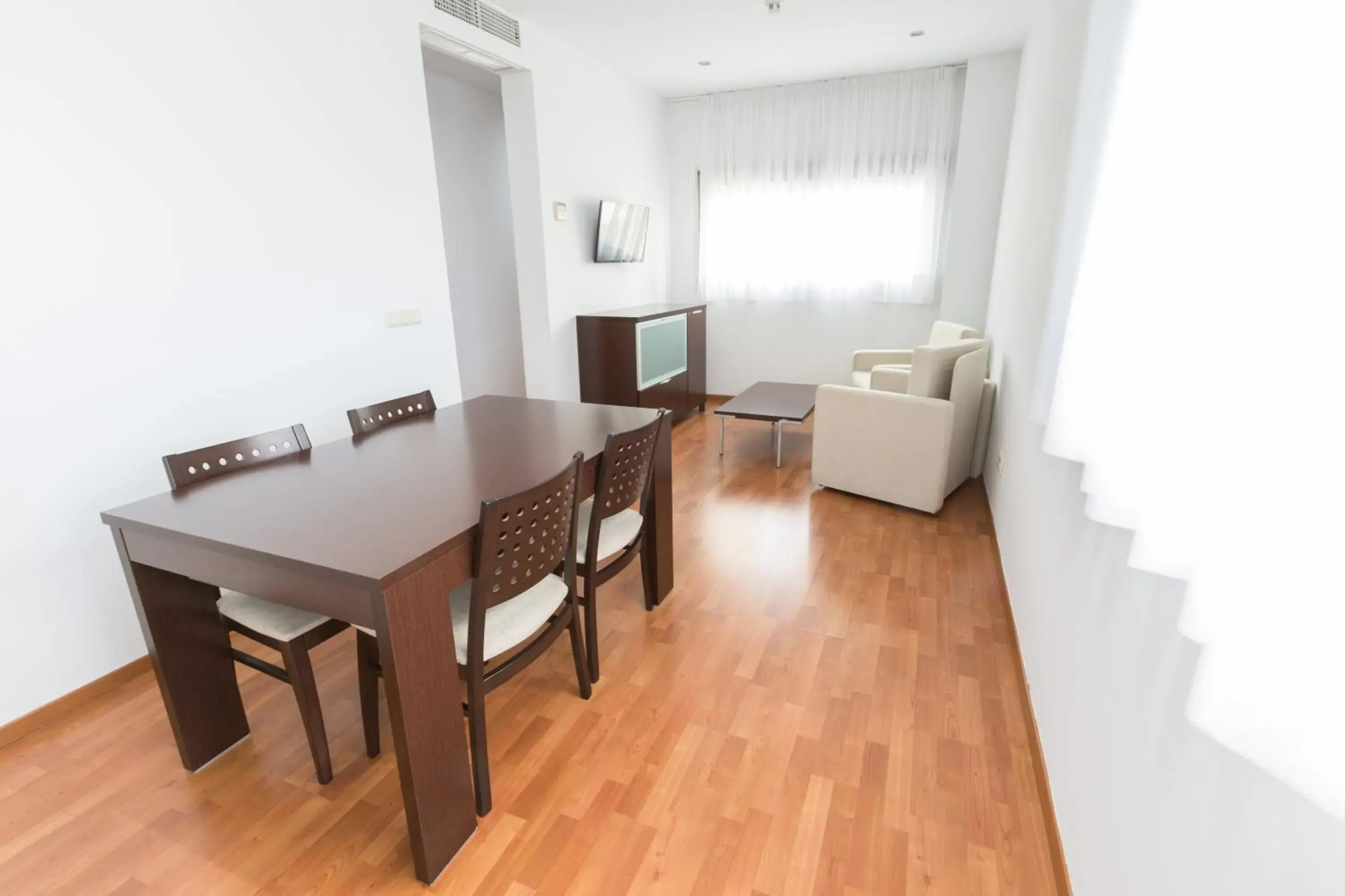 Living room, Dining Area in Domocenter Apartamentos TurÃ­sticos