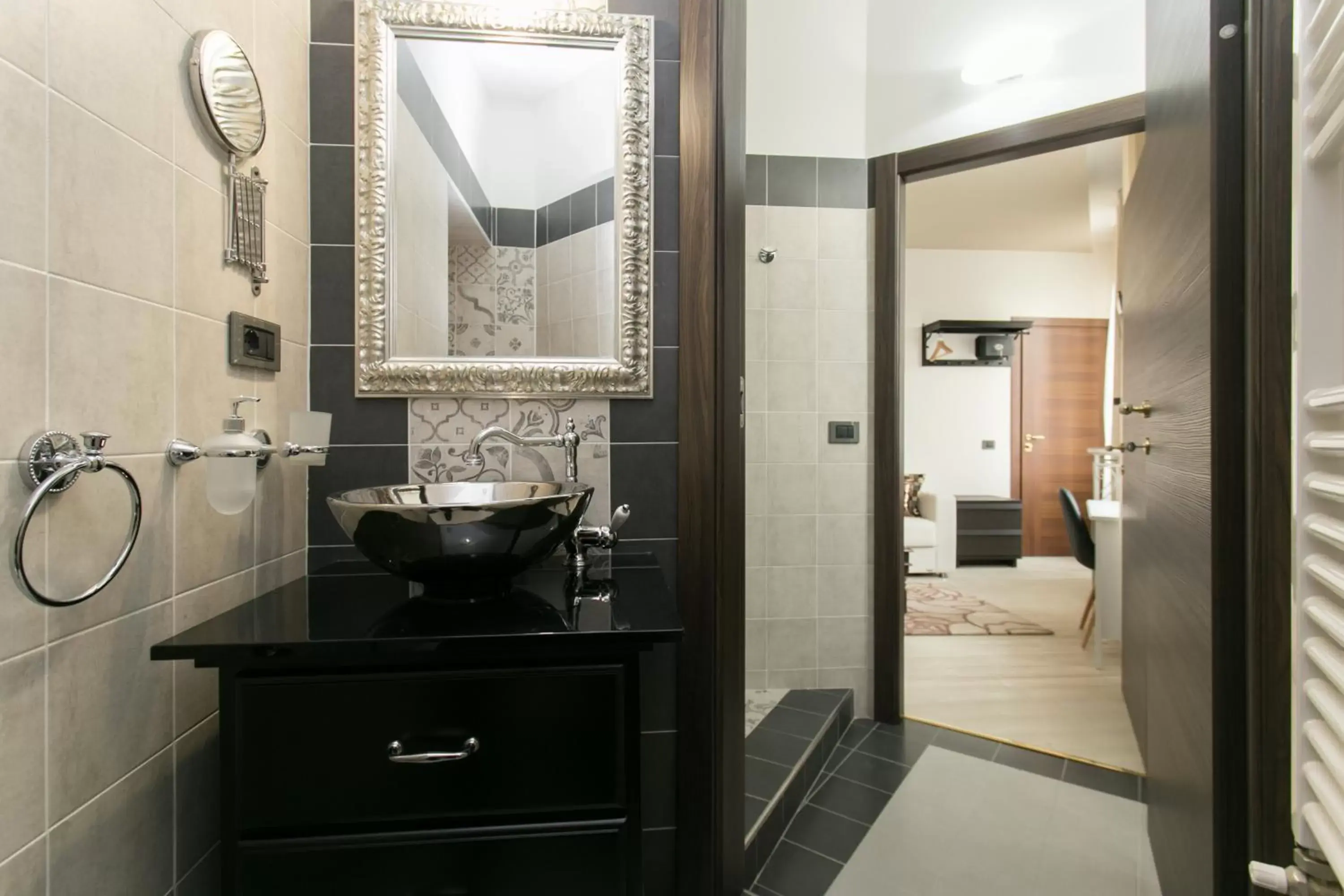 Bathroom in Aparthotel Dei Mercanti