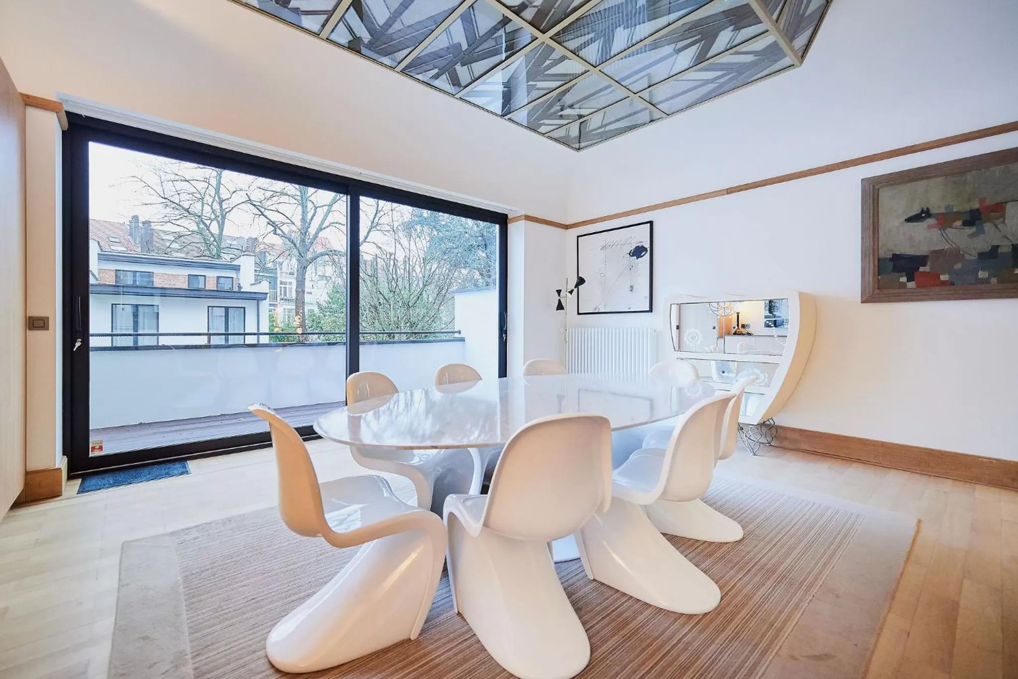 Dining area in B&B Suites 124