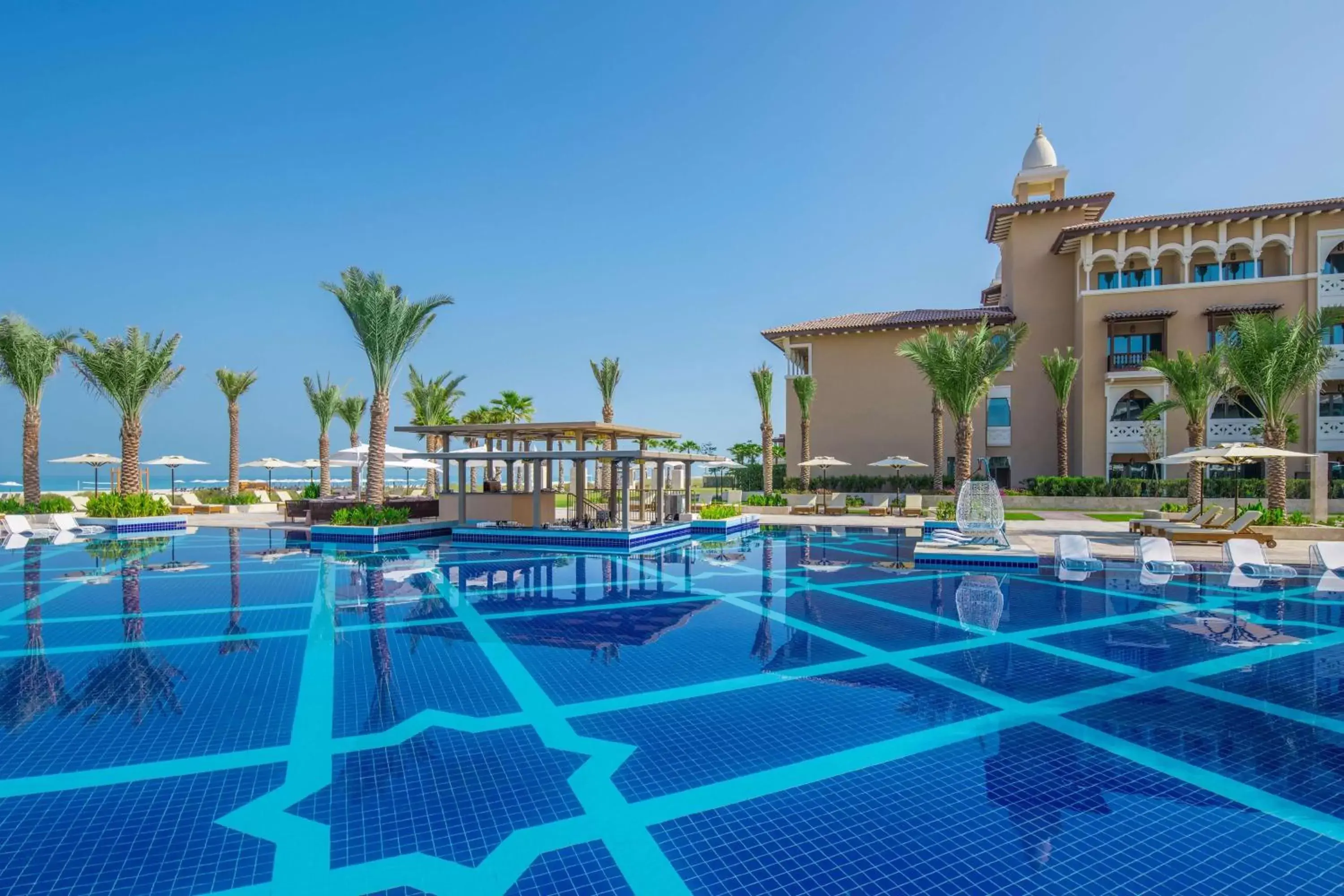 Lounge or bar, Swimming Pool in Rixos Premium Saadiyat Island - All Inclusive