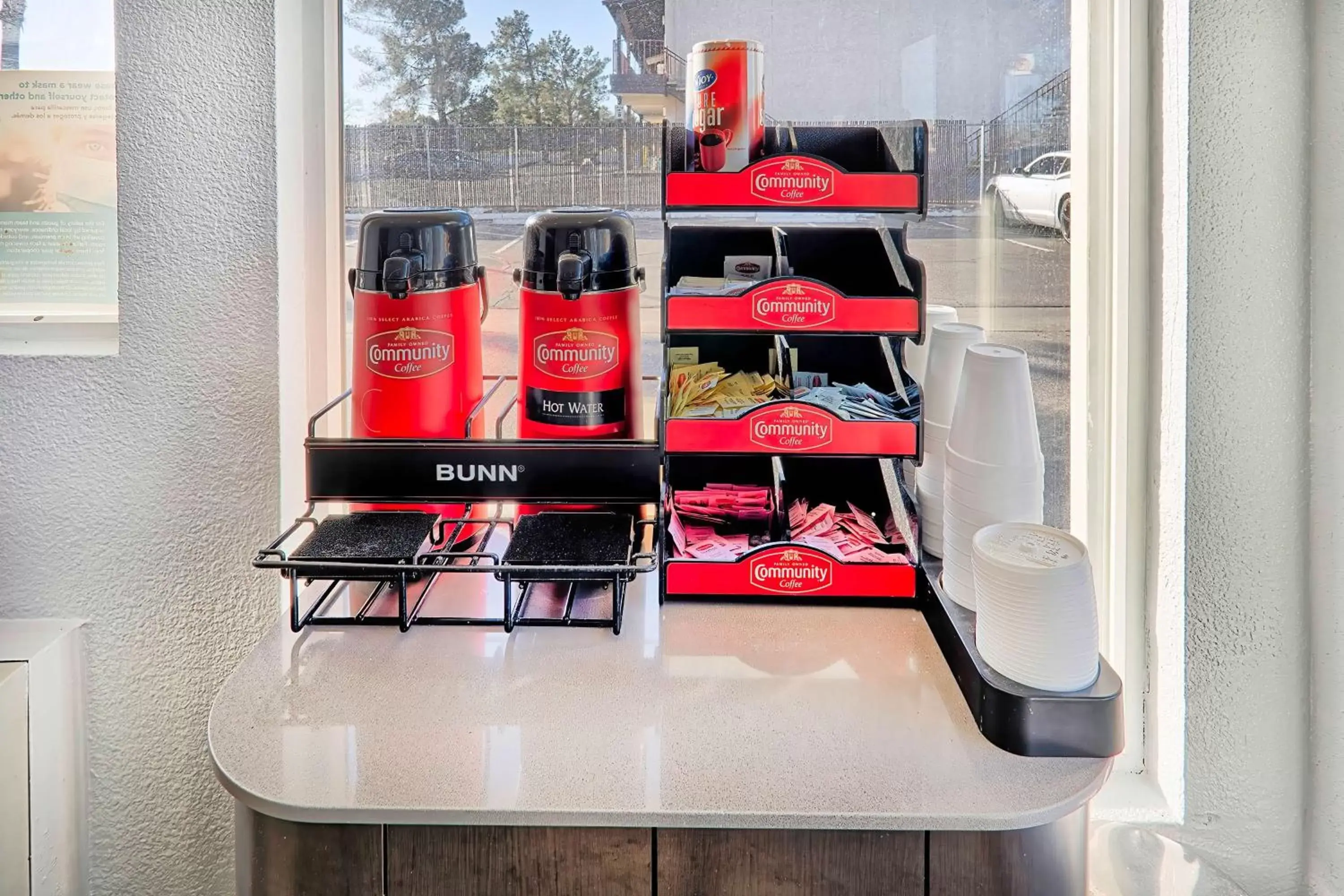 Restaurant/places to eat in Motel 6-Lancaster, CA Restaurant/places to eat in Motel 6-Lancaster, CA