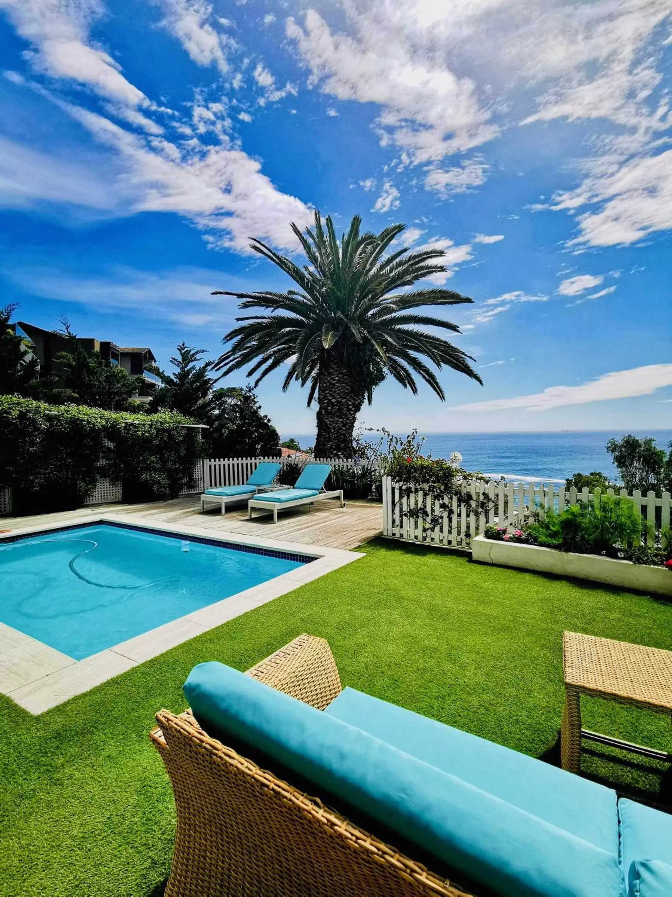 Swimming Pool in The Clarendon - Bantry Bay