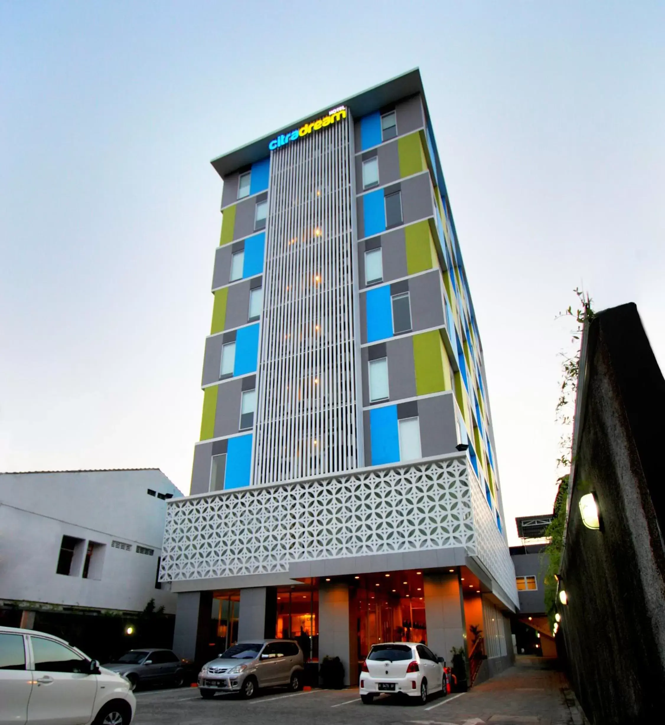 Facade/entrance, Property Building in Hotel Citradream Semarang