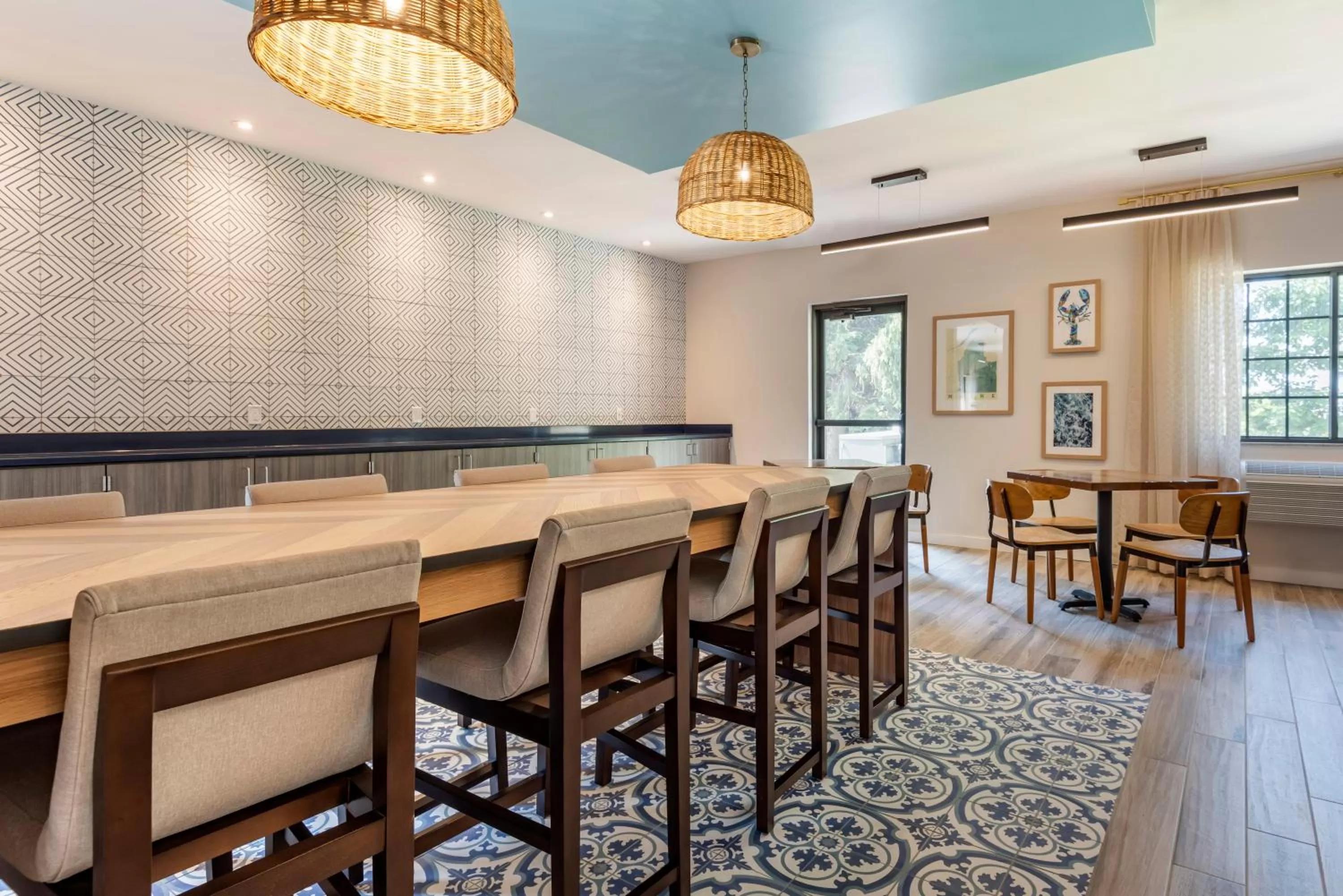 Dining area in The Freeport Hotel, an Ascend Collection Hotel