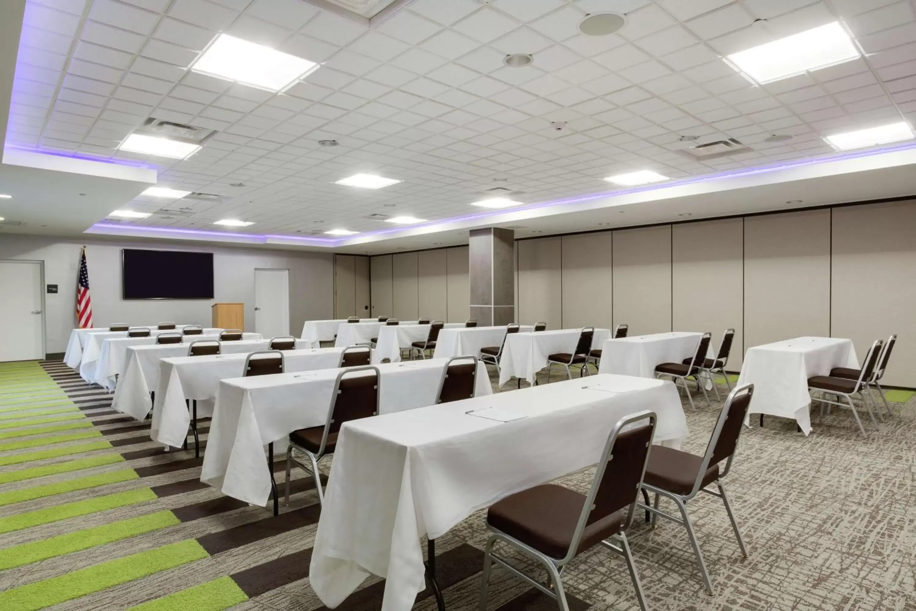 Meeting/conference room in Hampton Inn and Suites Jacksonville/Orange Park, FL
