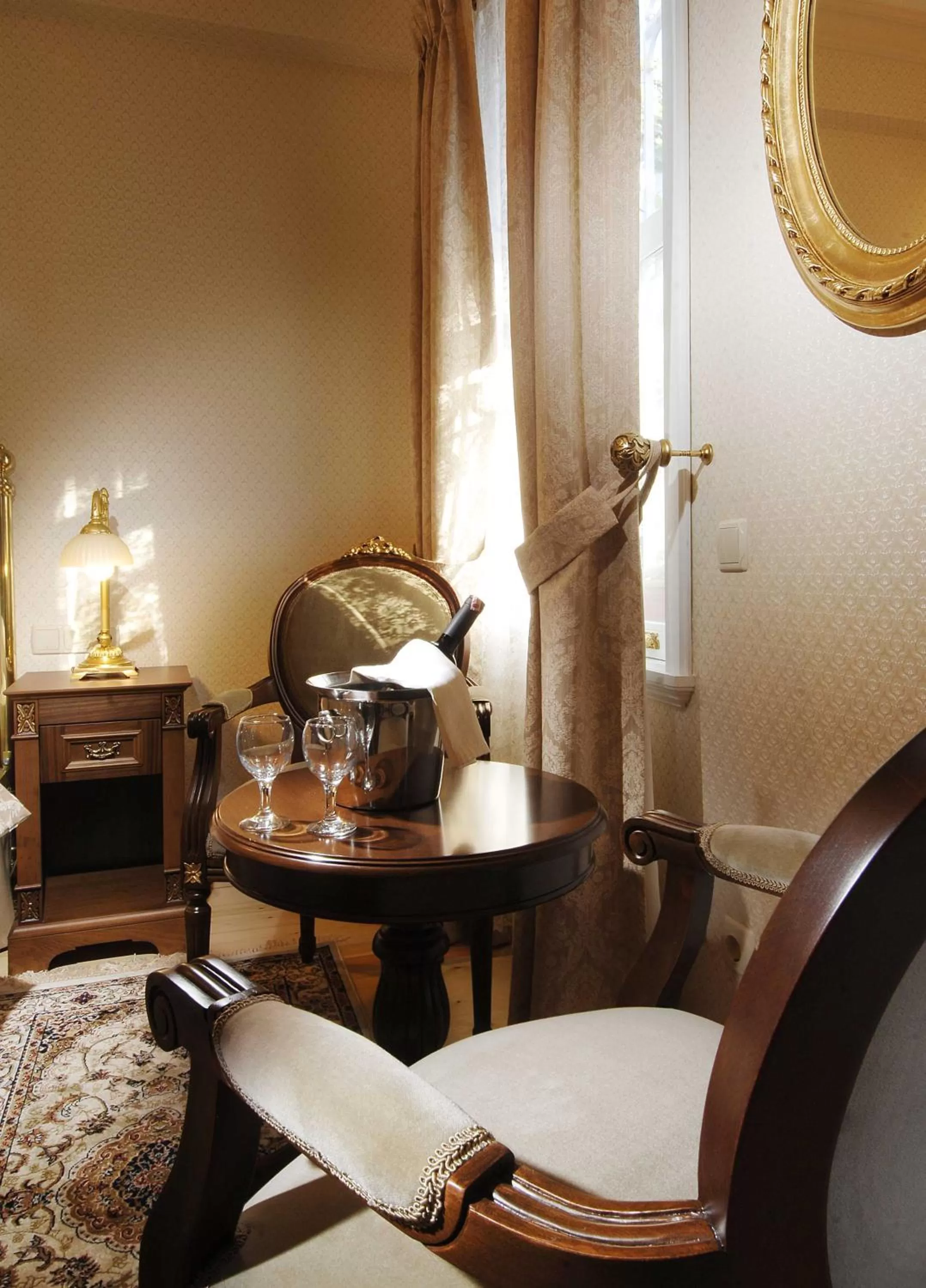 Seating area in Darussaade Hotel Old City - Sultanahmet