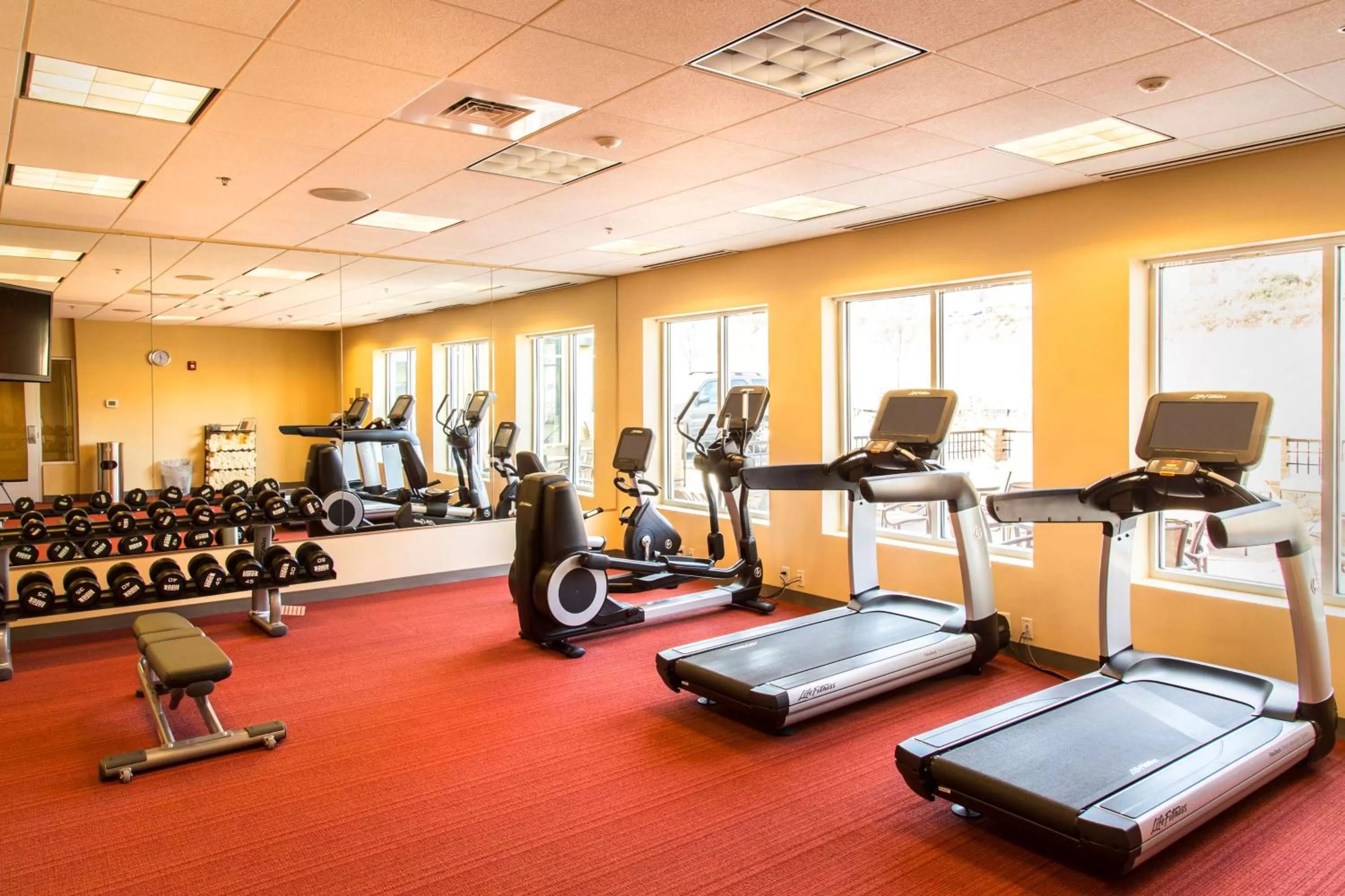 Fitness centre/facilities in Hyatt Place Charlottesville