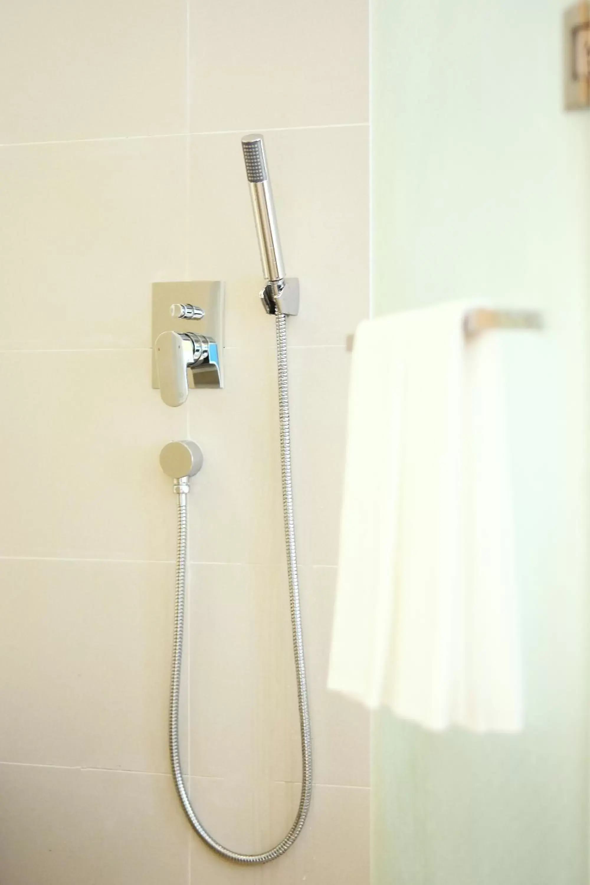 Shower, Bathroom in Hue Hotels and Resorts Puerto Princesa Managed by HII