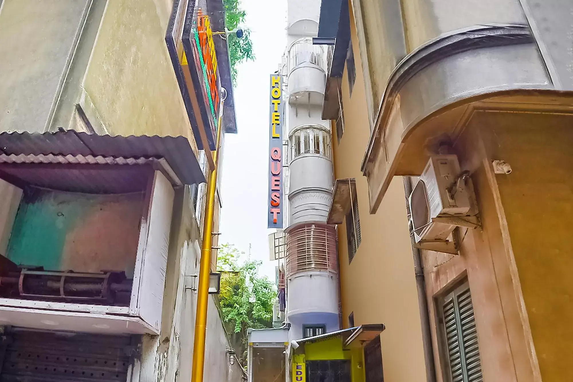 Property building in FabHotel Quest - Nr Quest Mall Property building in FabHotel Quest - Nr Quest Mall