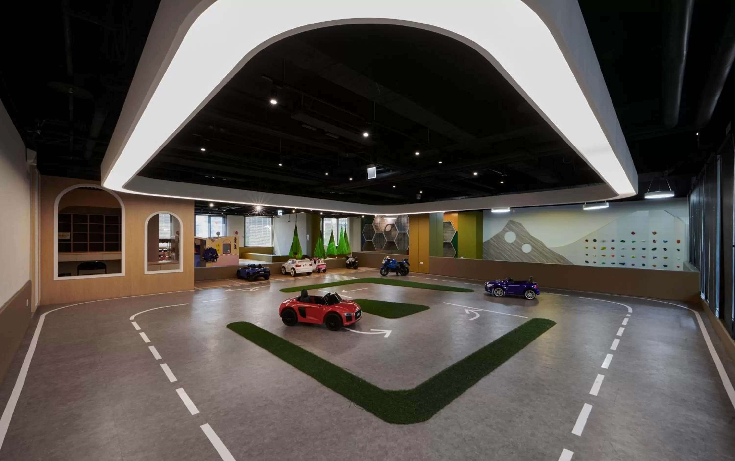 Children play ground in Harbour 10 Hotel