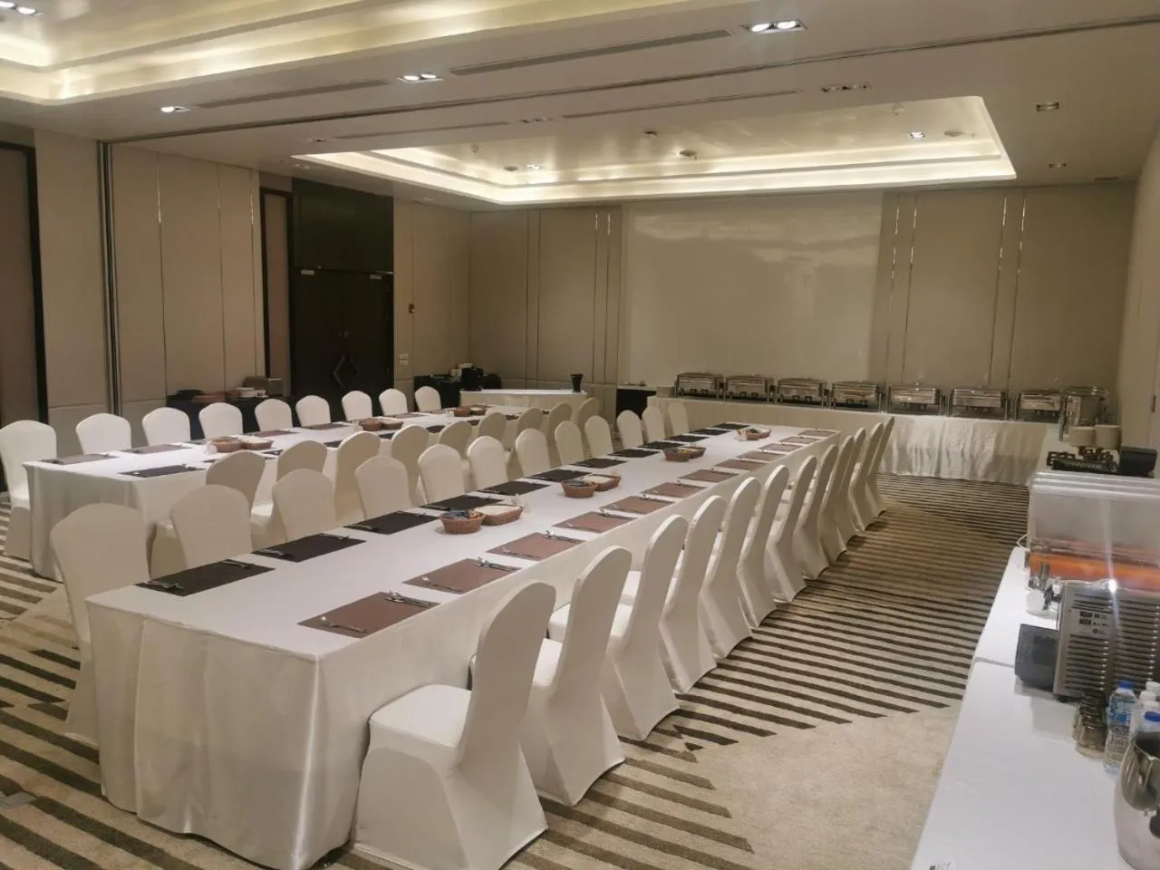 Business facilities in Divalux Resort & Spa Bangkok, Suvarnabhumi Airport-Free Shuttle