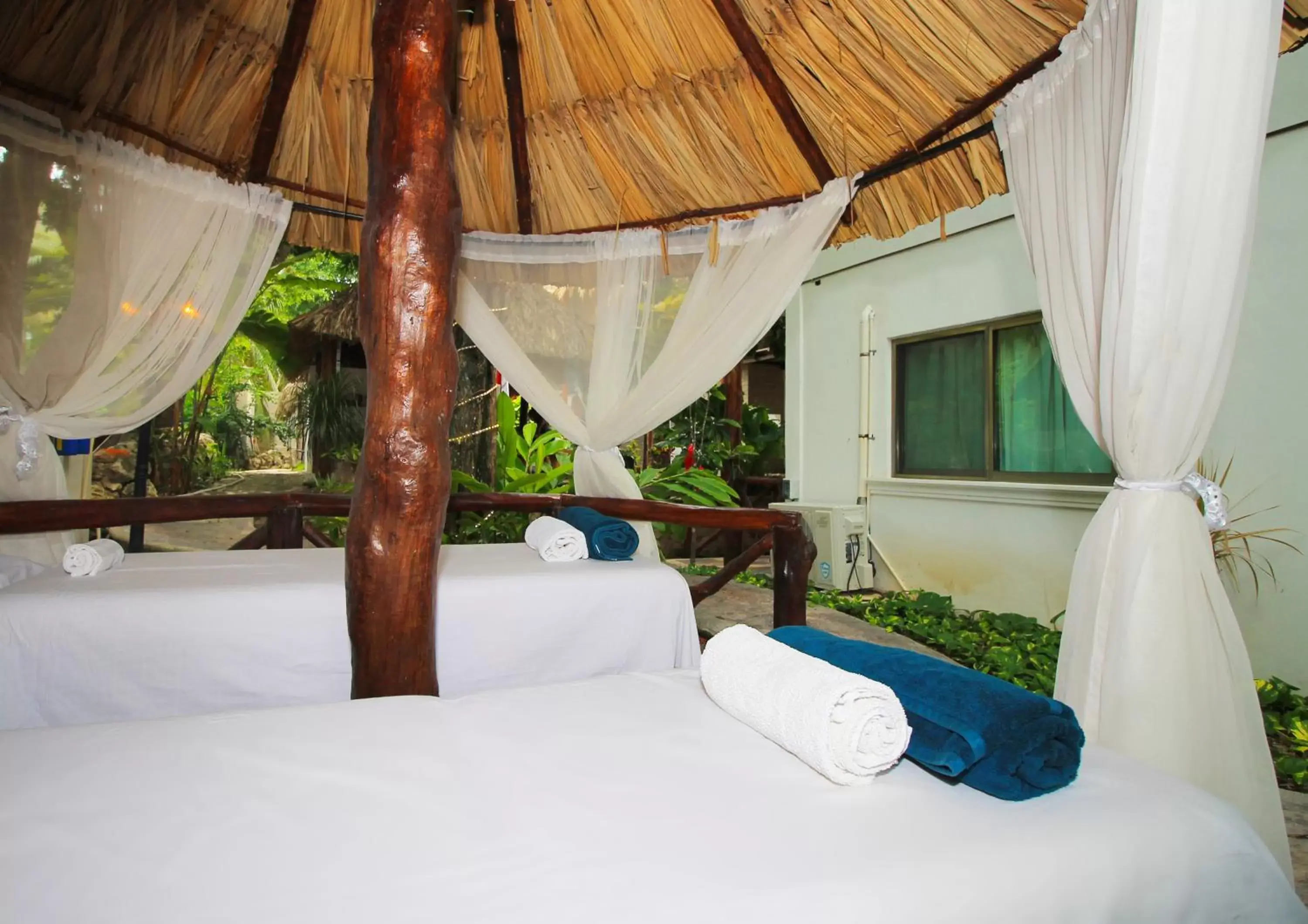 Activities, Bed in Hotel Pancho Villas Bacalar Vista a Laguna