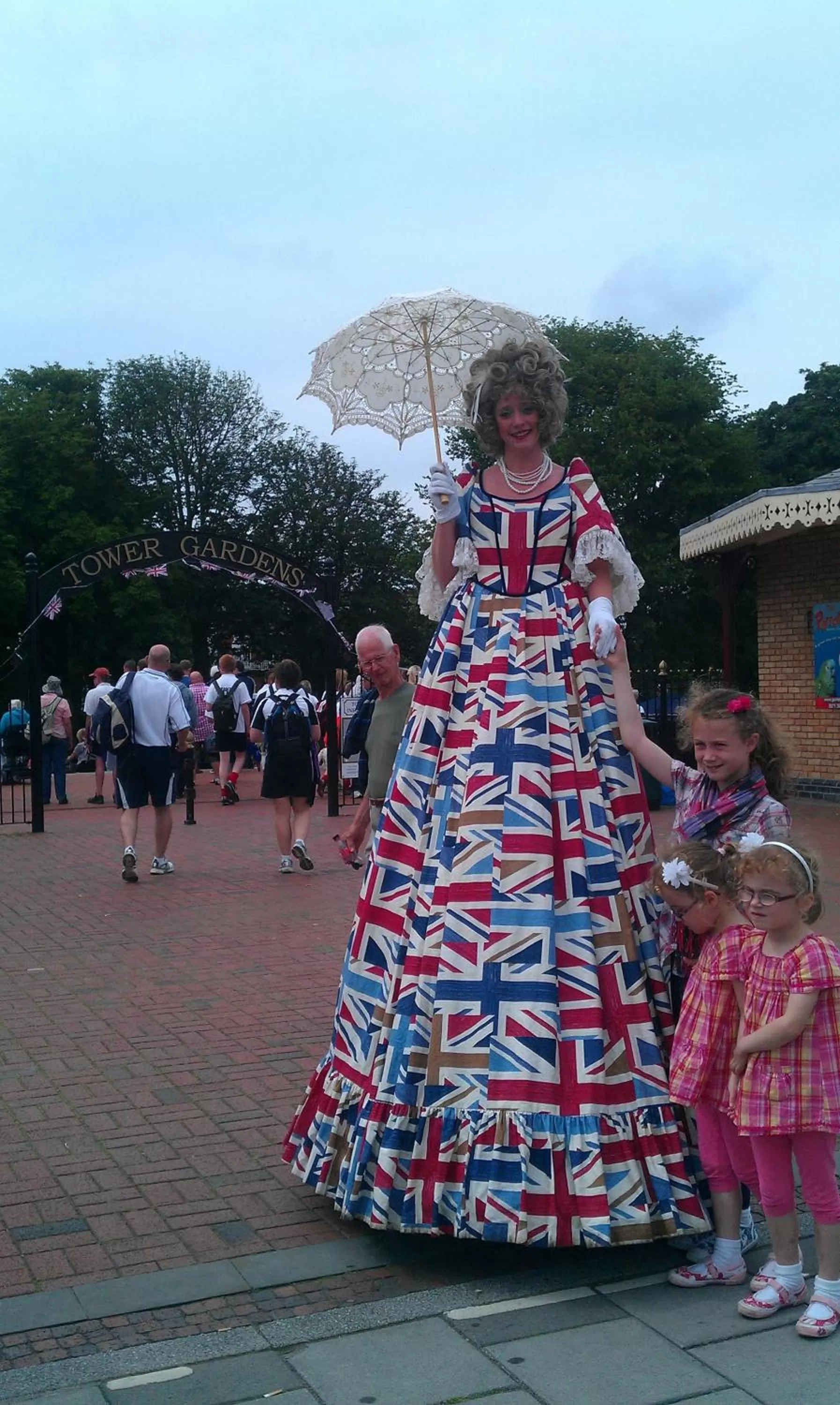 Day in The Sherwood, No 11,