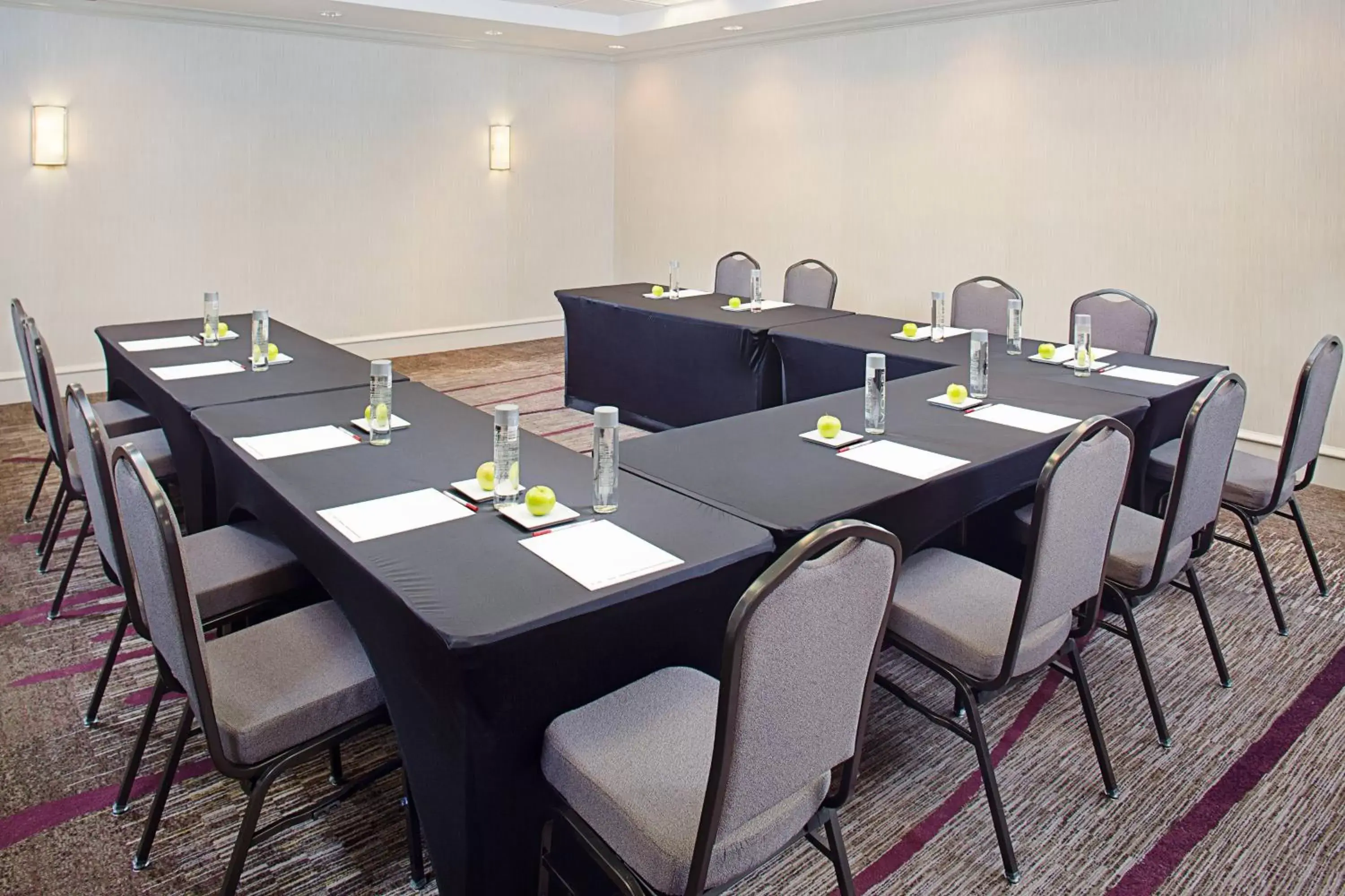 Meeting/conference room in Pleasanton Marriott