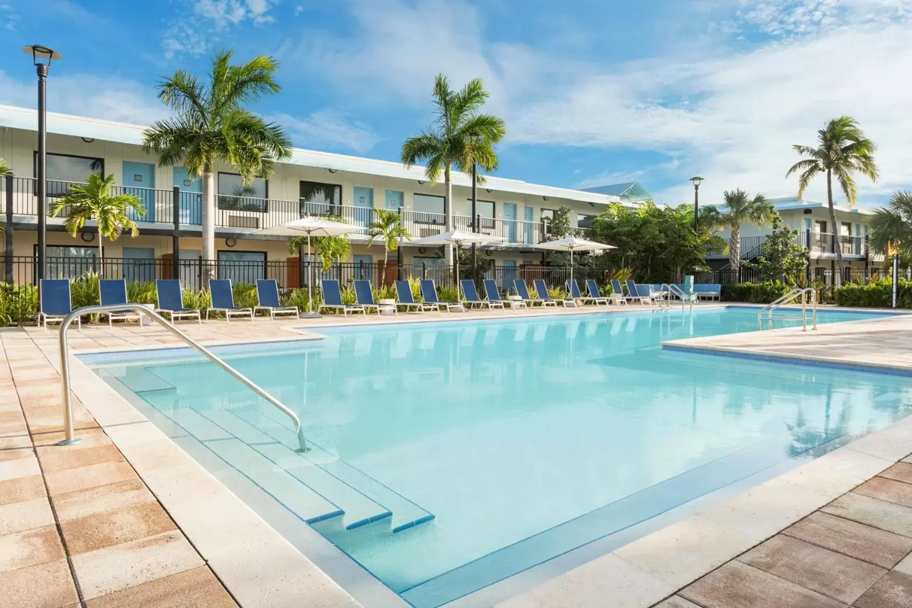 Property building, Swimming Pool in The Gates Hotel Key West