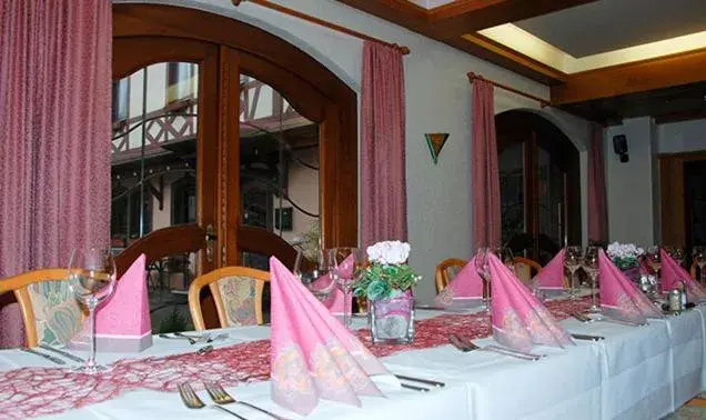 Banquet/Function facilities, Restaurant/Places to Eat in Hotel Gülser Weinstube