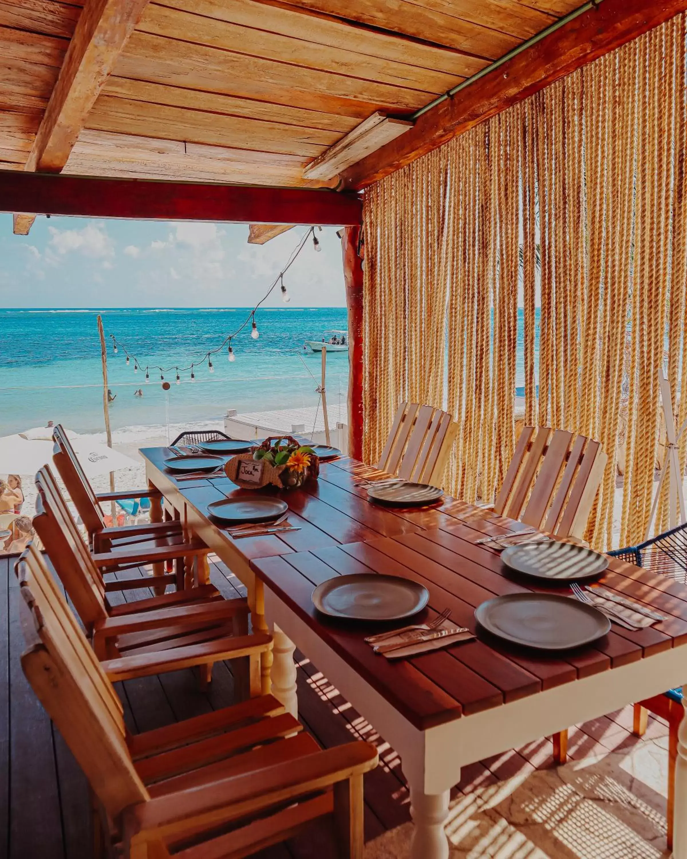 Restaurant/places to eat, Dining Area in Hacienda Morelos Beachfront Hotel