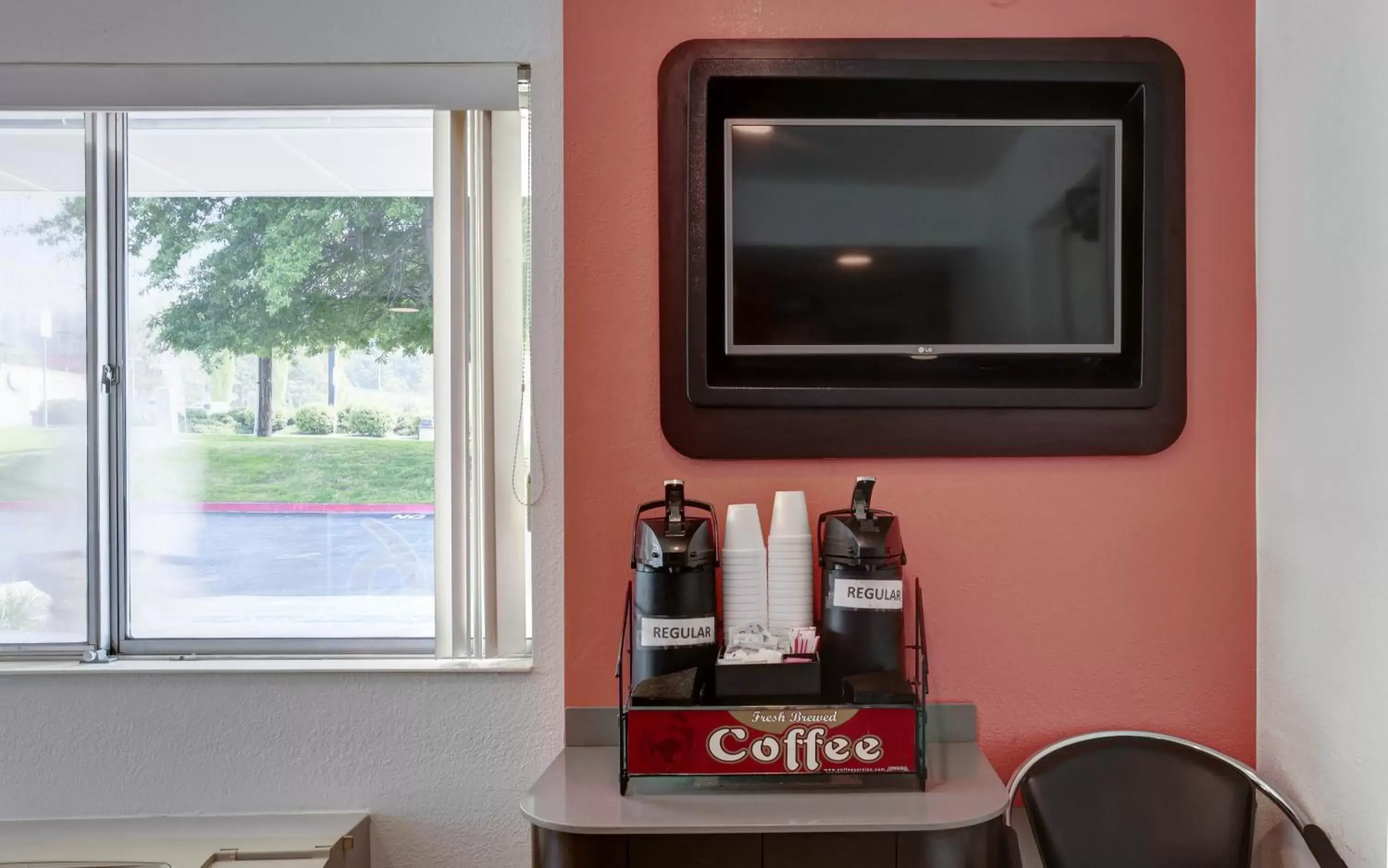 Decorative detail in Motel 6-Grants Pass, OR