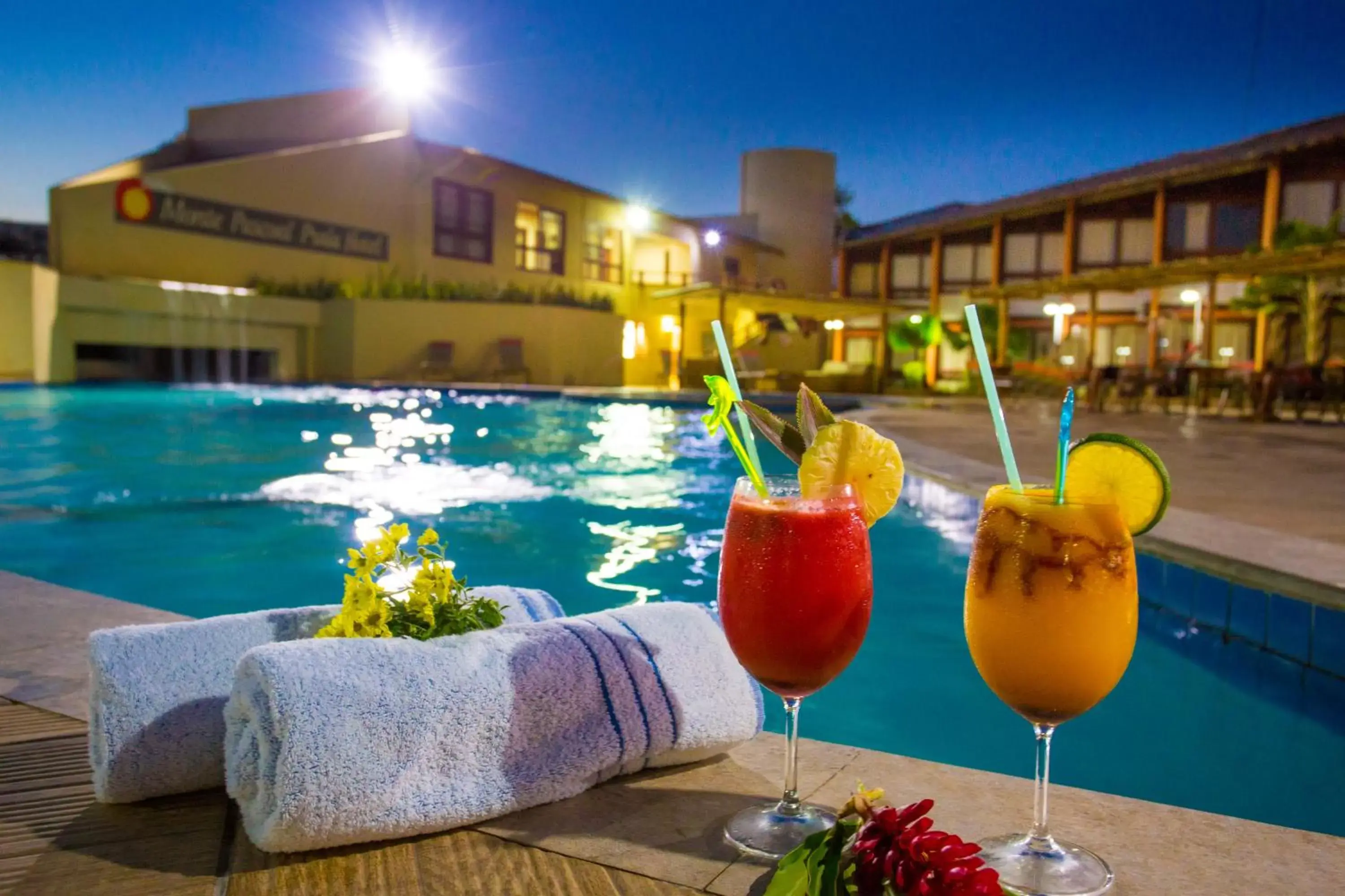 Swimming Pool in Monte Pascoal Praia Hotel