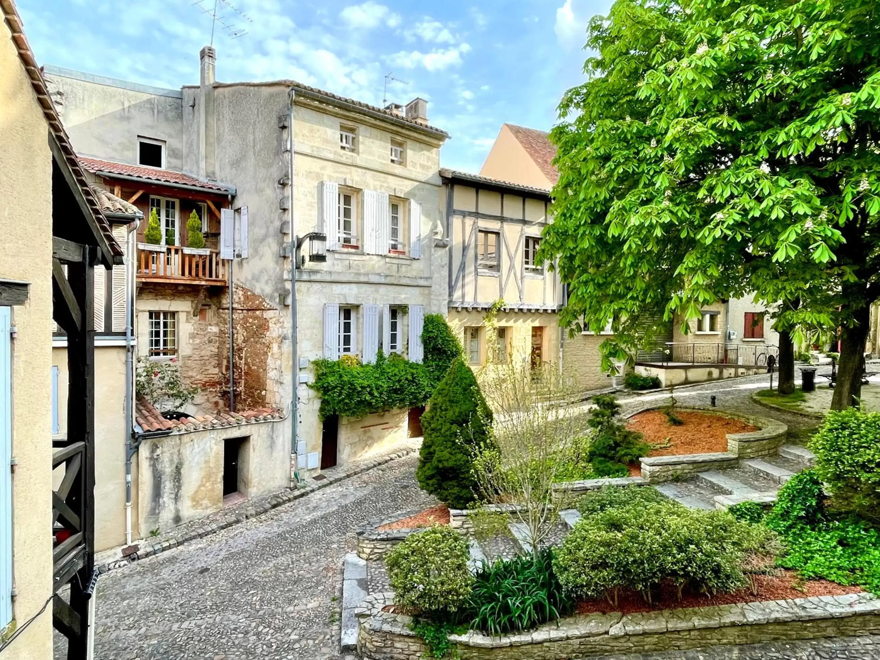 City view, Property Building in Le Logis Plantagenêt