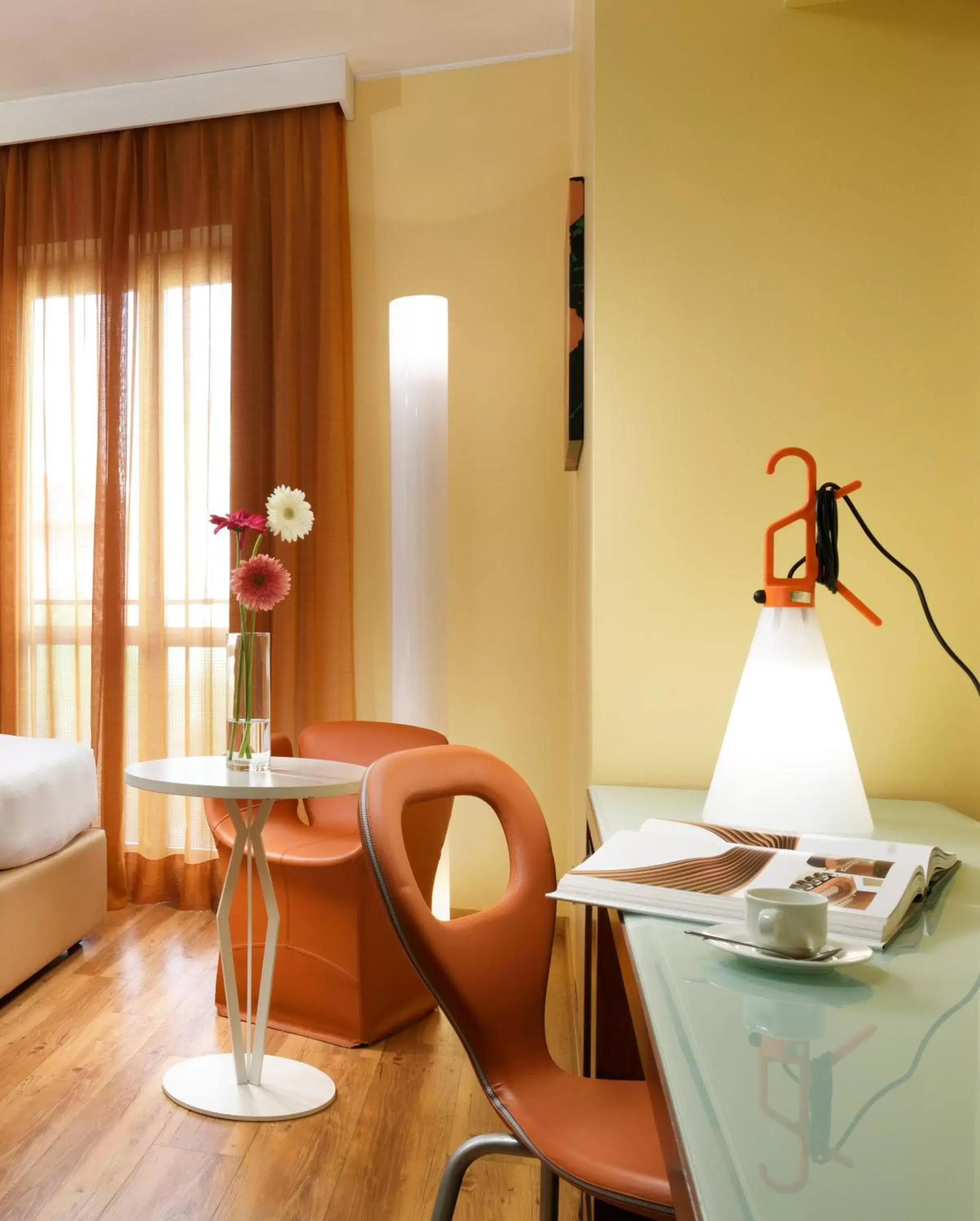 Bedroom in UNAHOTELS Mediterraneo Milano