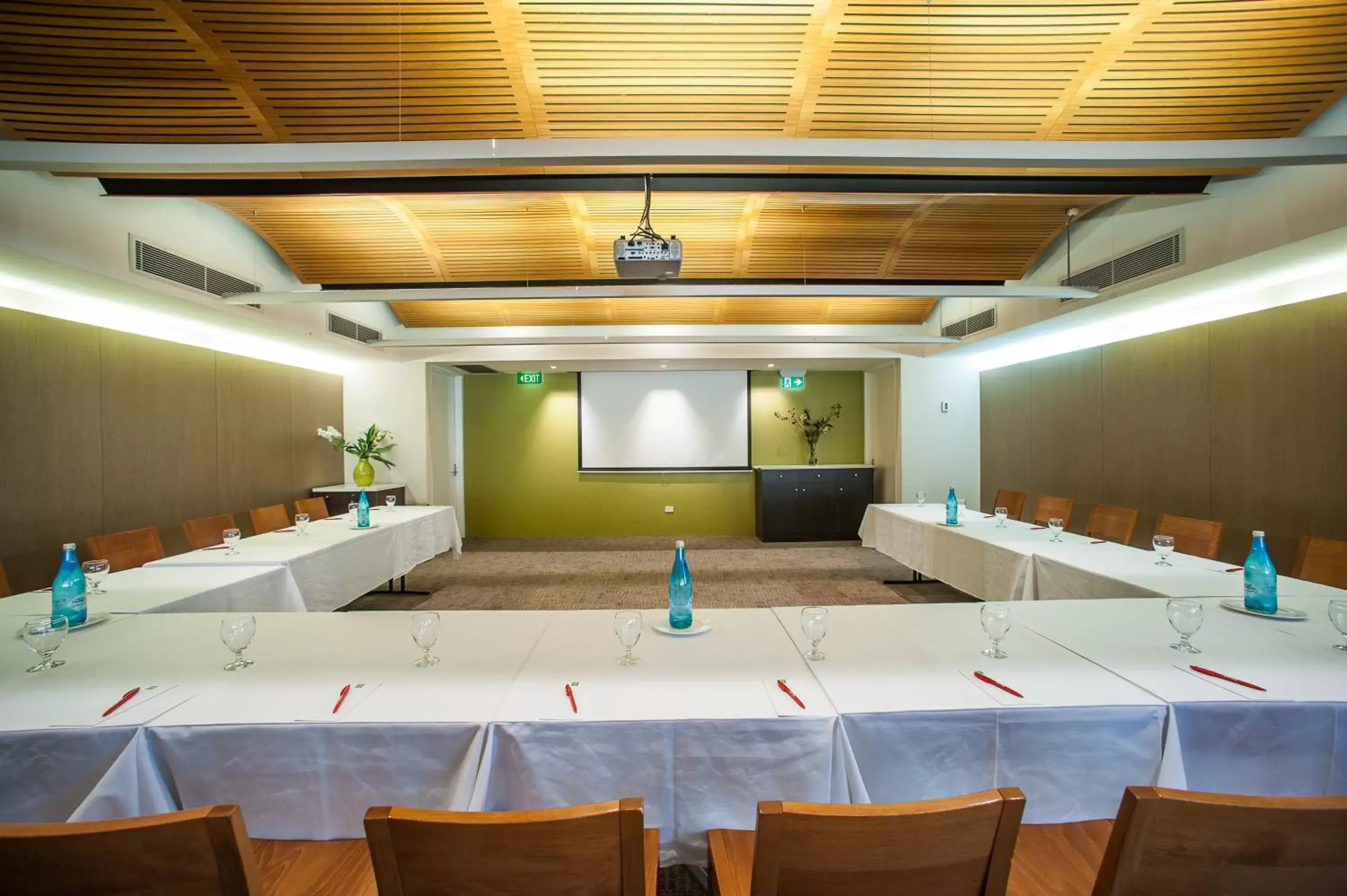 Area and facilities, Business Area/Conference Room in Ramada Hotel & Suites by Wyndham Cabramatta