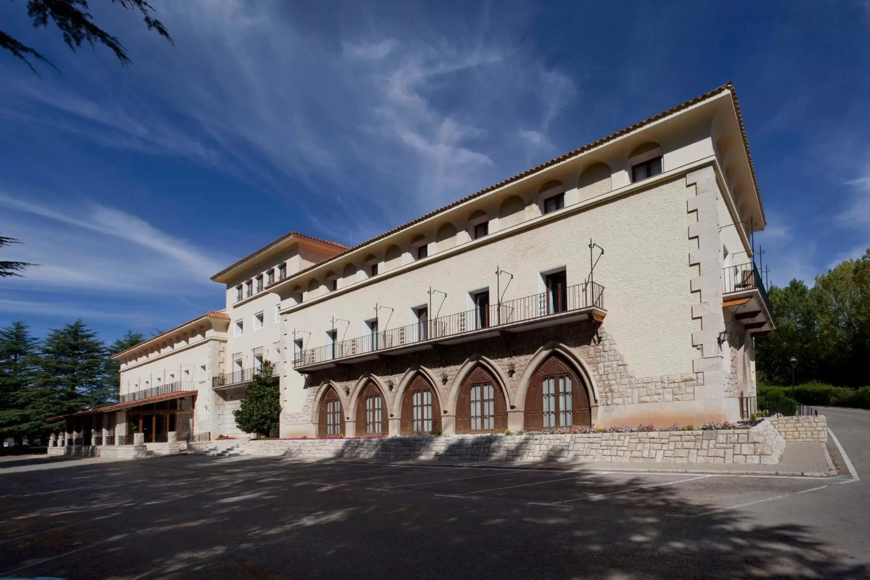Property building in Parador de Teruel