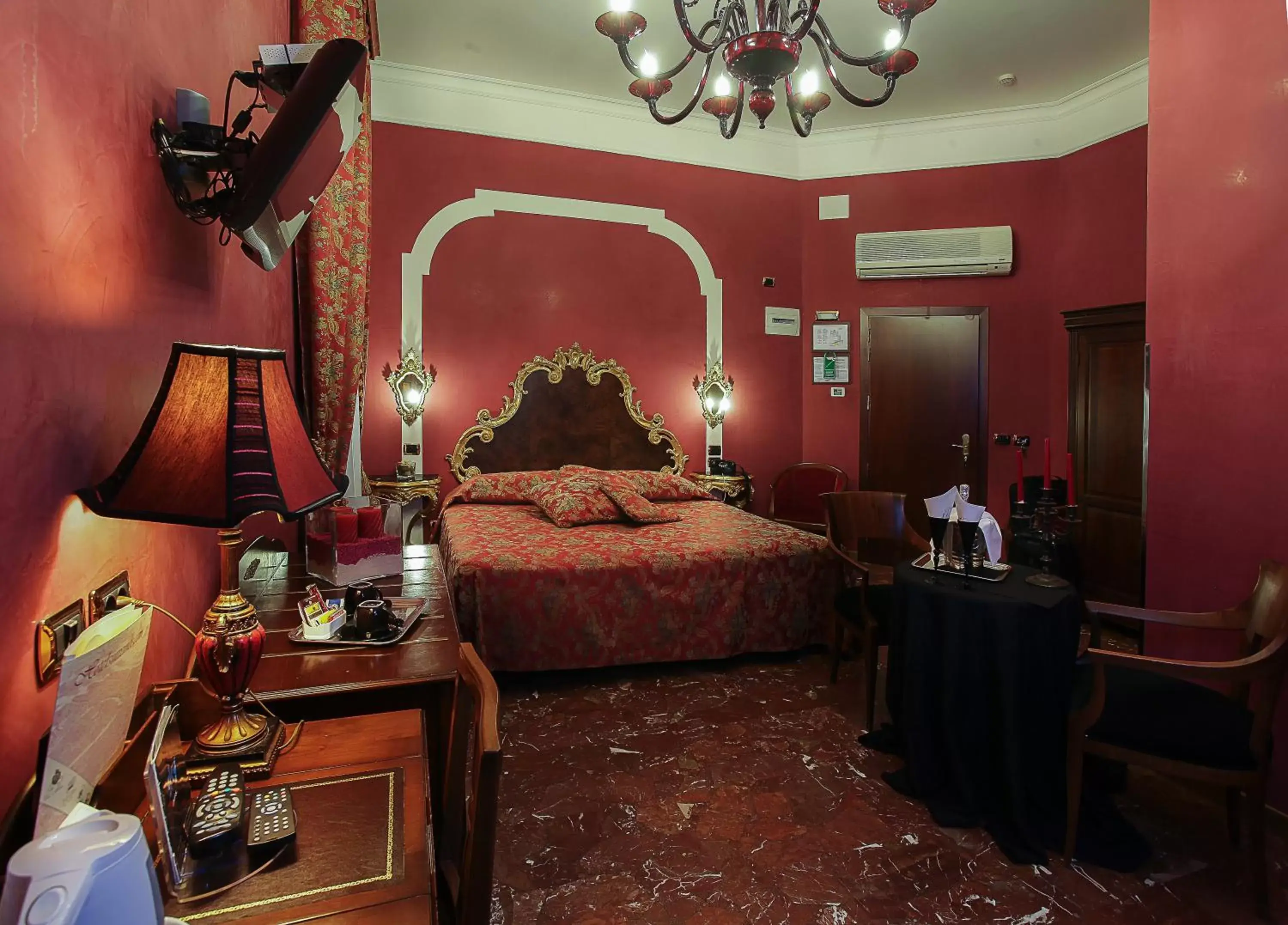 Photo of the whole room in Hotel Ca' Alvise