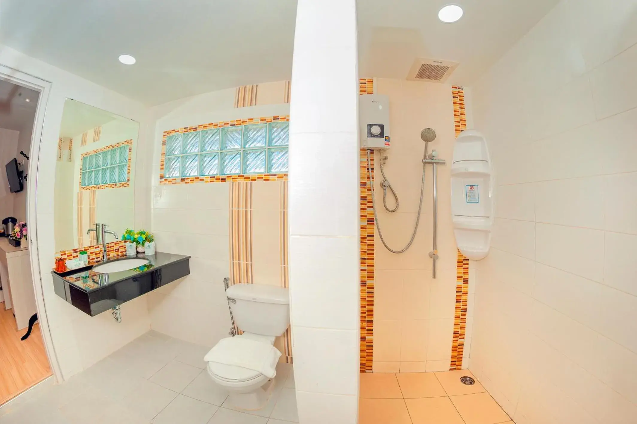 Bathroom in Chaolao Cabana Resort