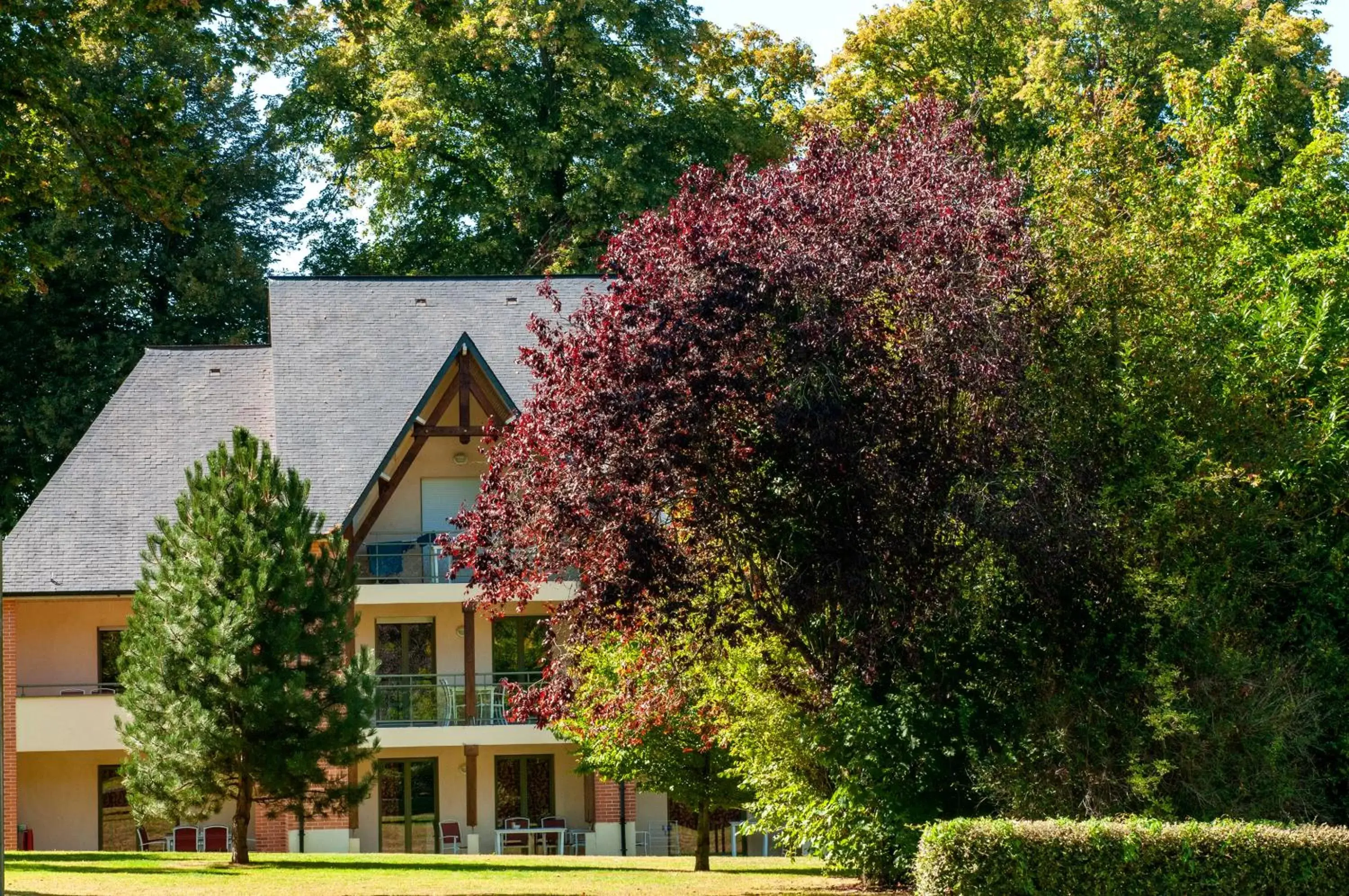 Garden, Property Building in Goélia Résidence Du Parc