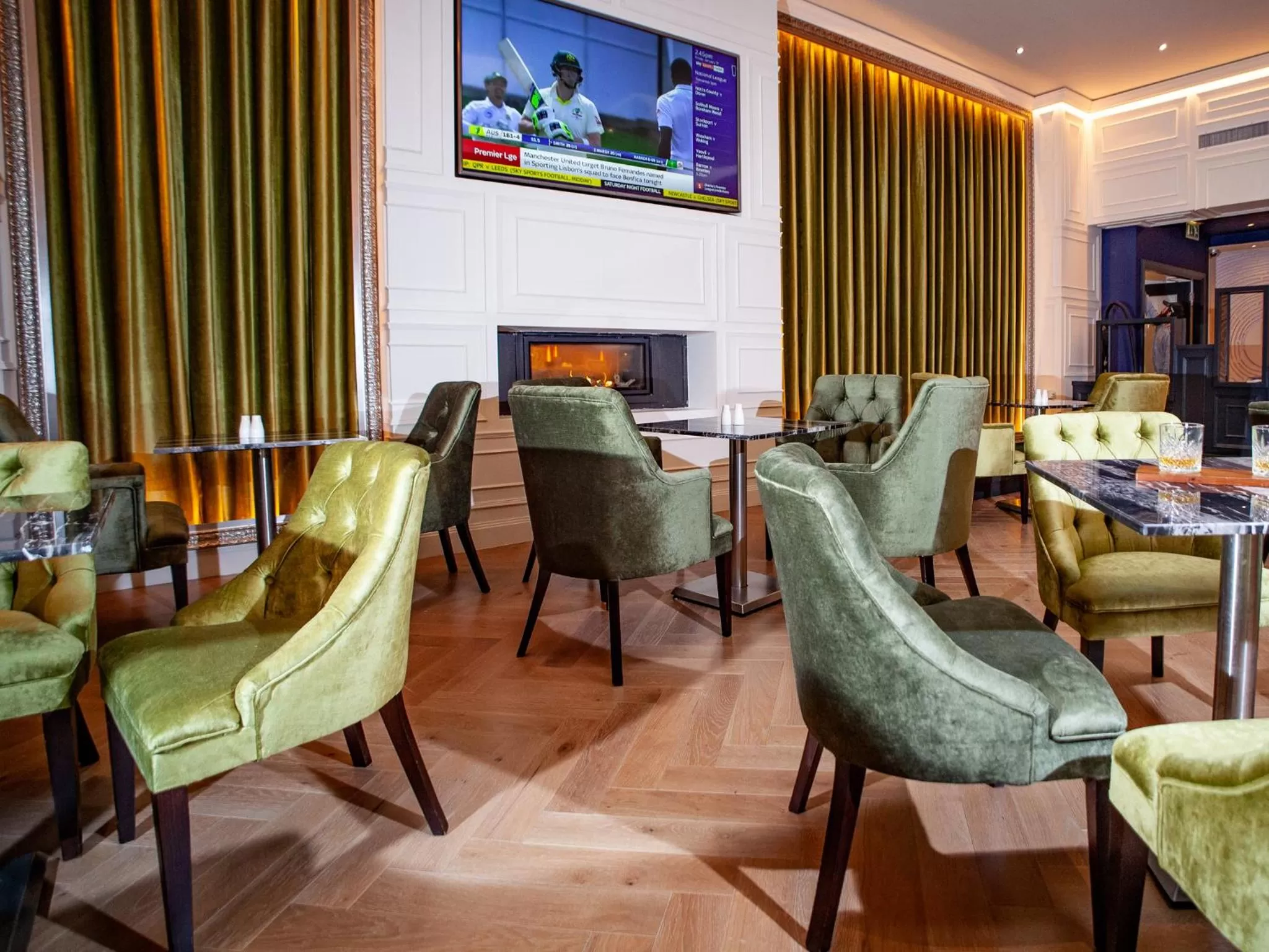 Lounge or bar in The Connacht Hotel