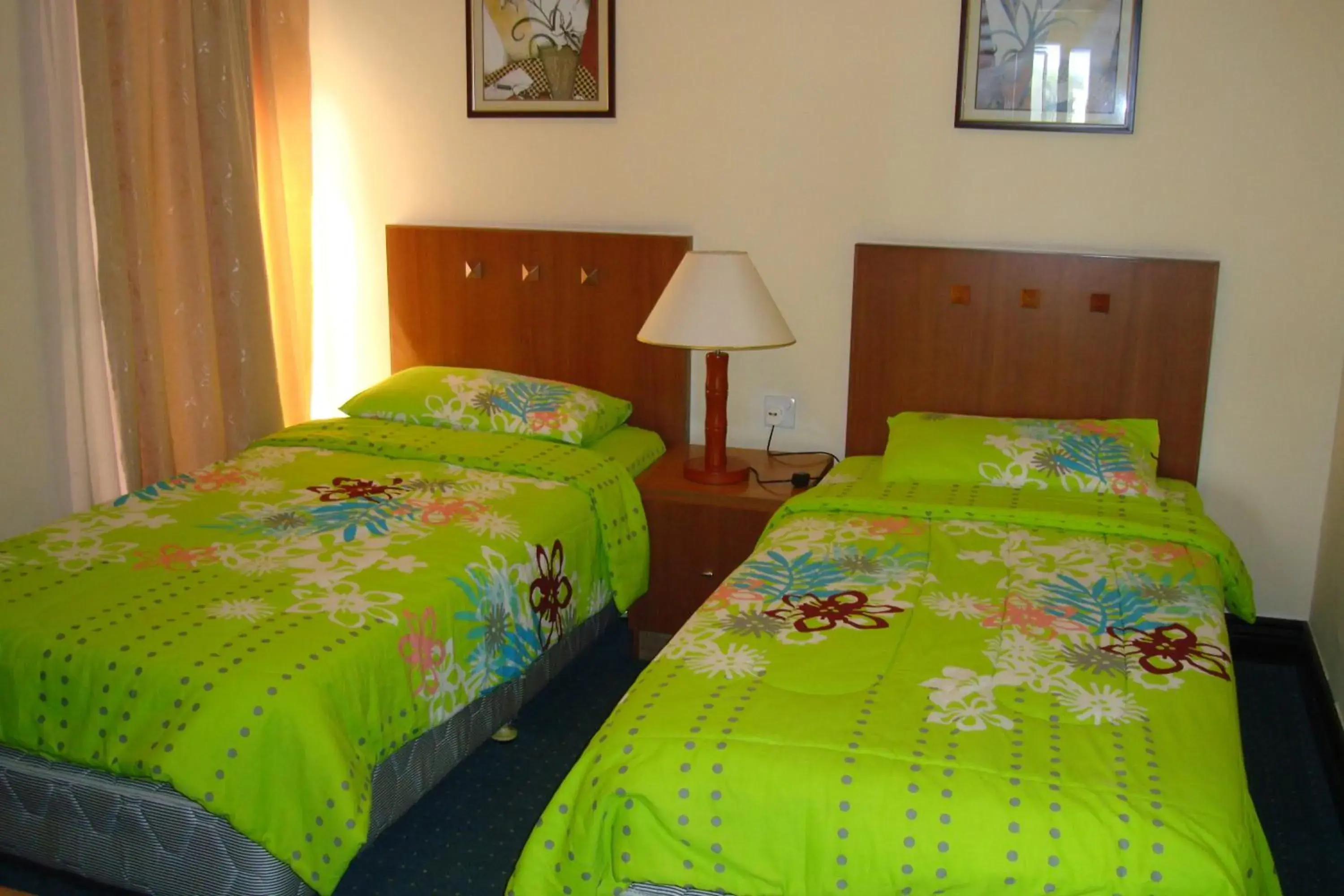 Photo of the whole room, Bed in Dorcas Service Apartment - Marina Court