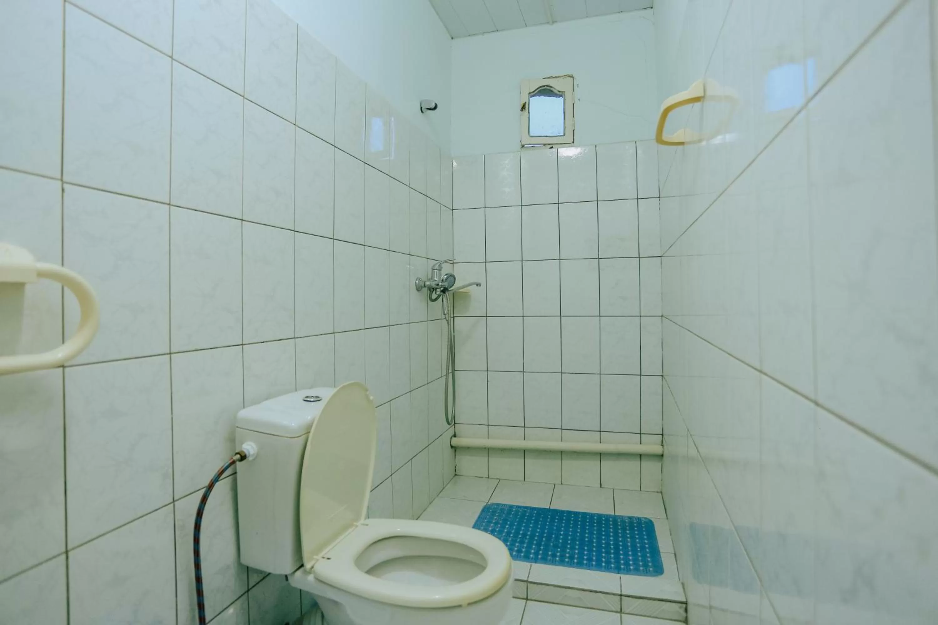 Shower in Bukhara house hotel