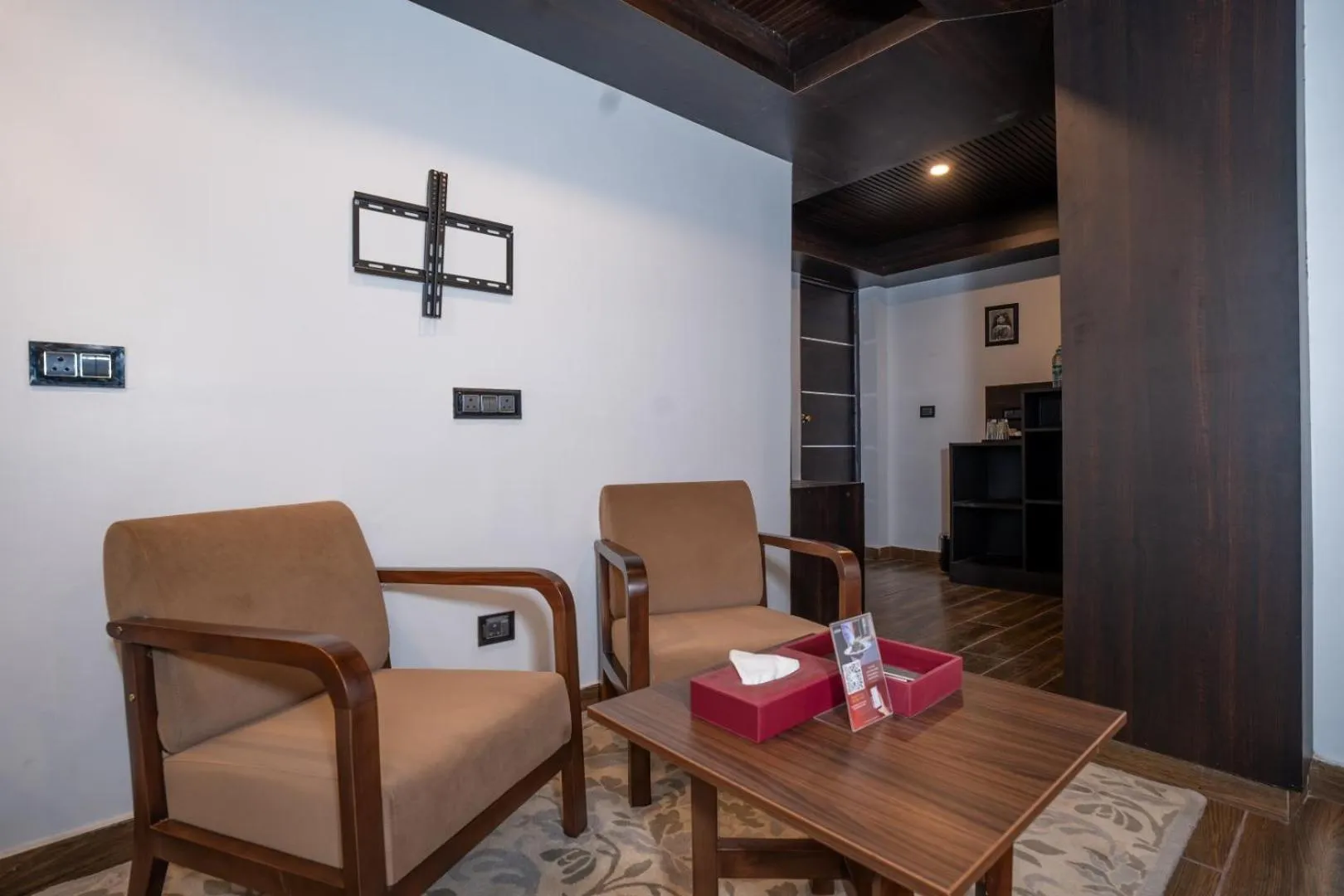 Seating area in The West Gate Posada By Summit