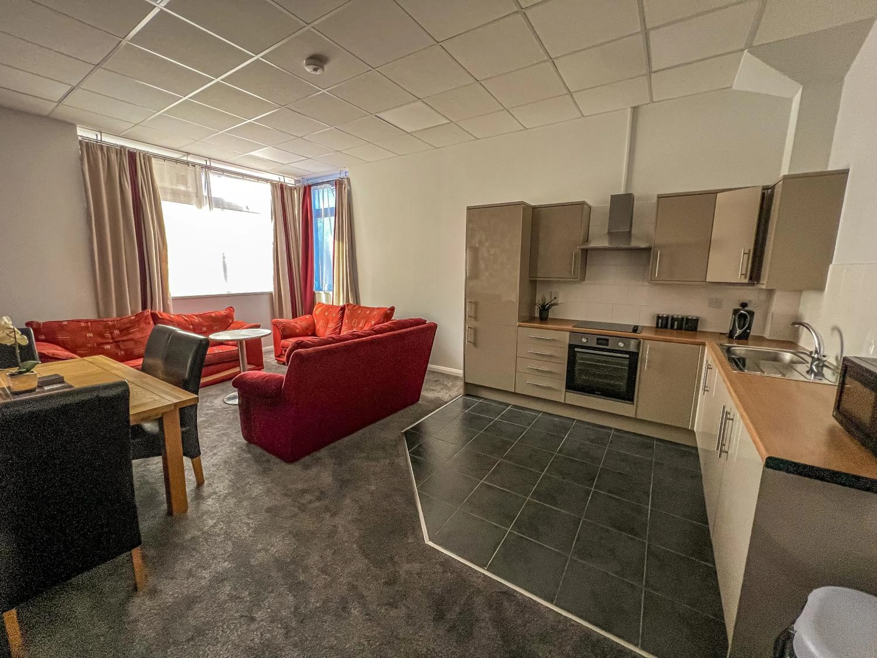 Living room in County Hall Apartment Hotel