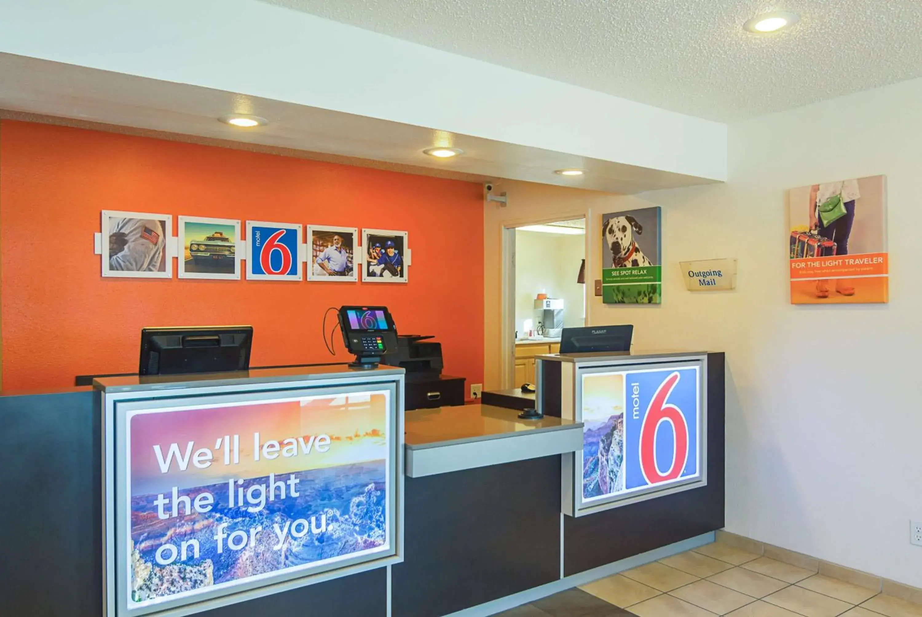 Lobby or reception, Lobby/Reception in Motel 6 Lawton, OK