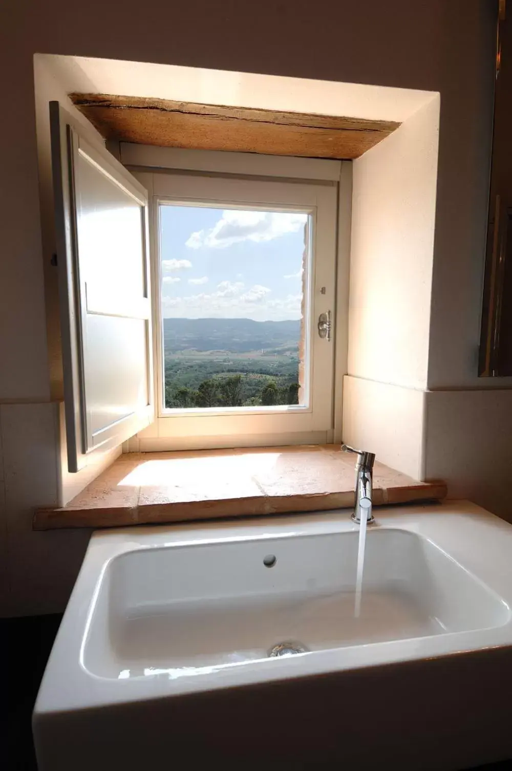 View (from property/room), Bathroom in Locanda Della Picca